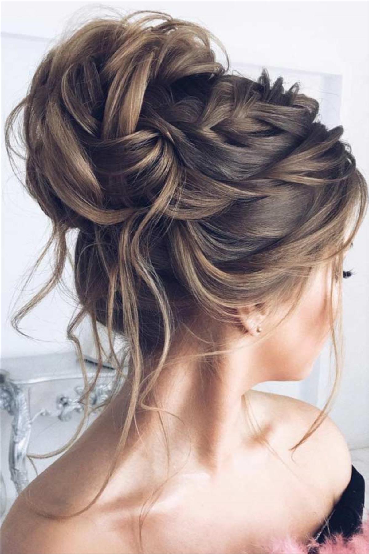  Elegant prom updos hairstyle 2022 to refresh your look