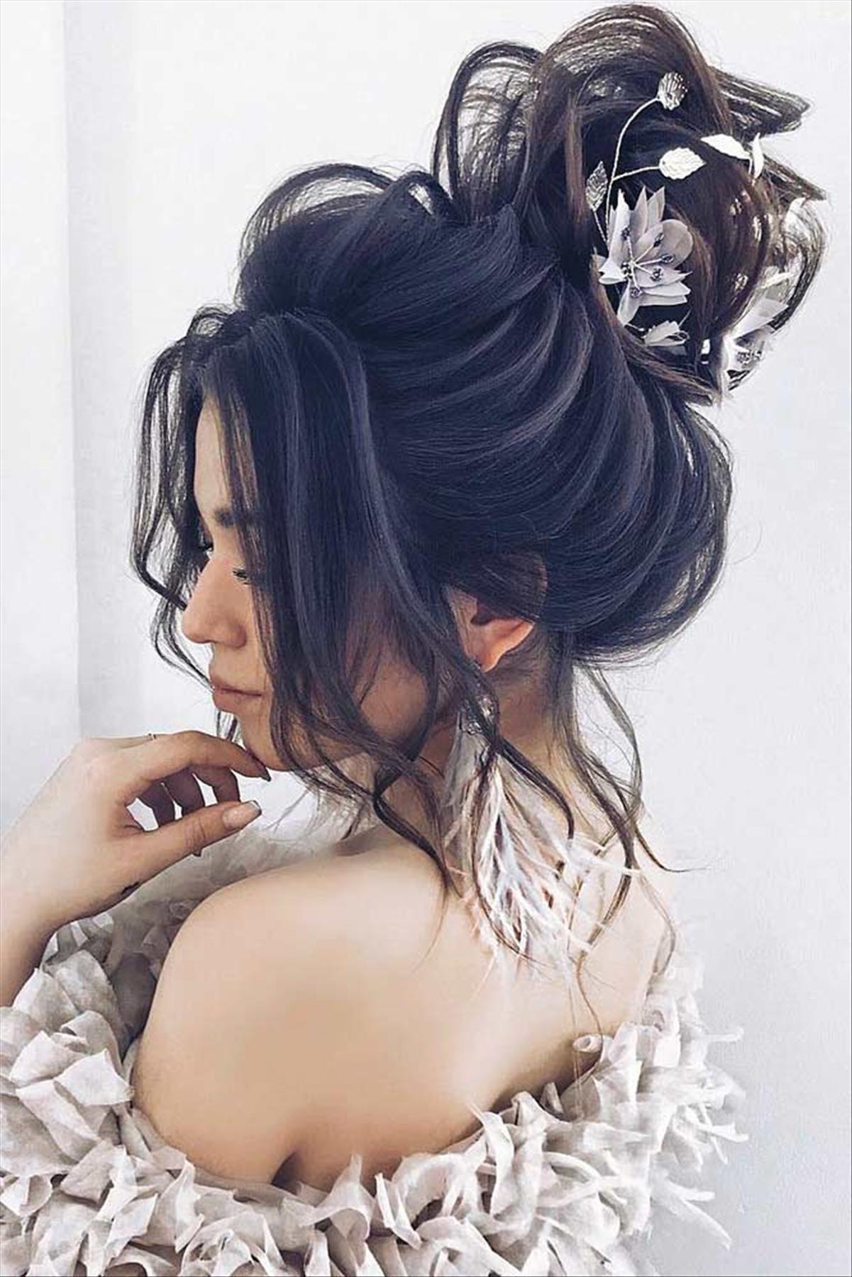  Elegant prom updos hairstyle 2022 to refresh your look