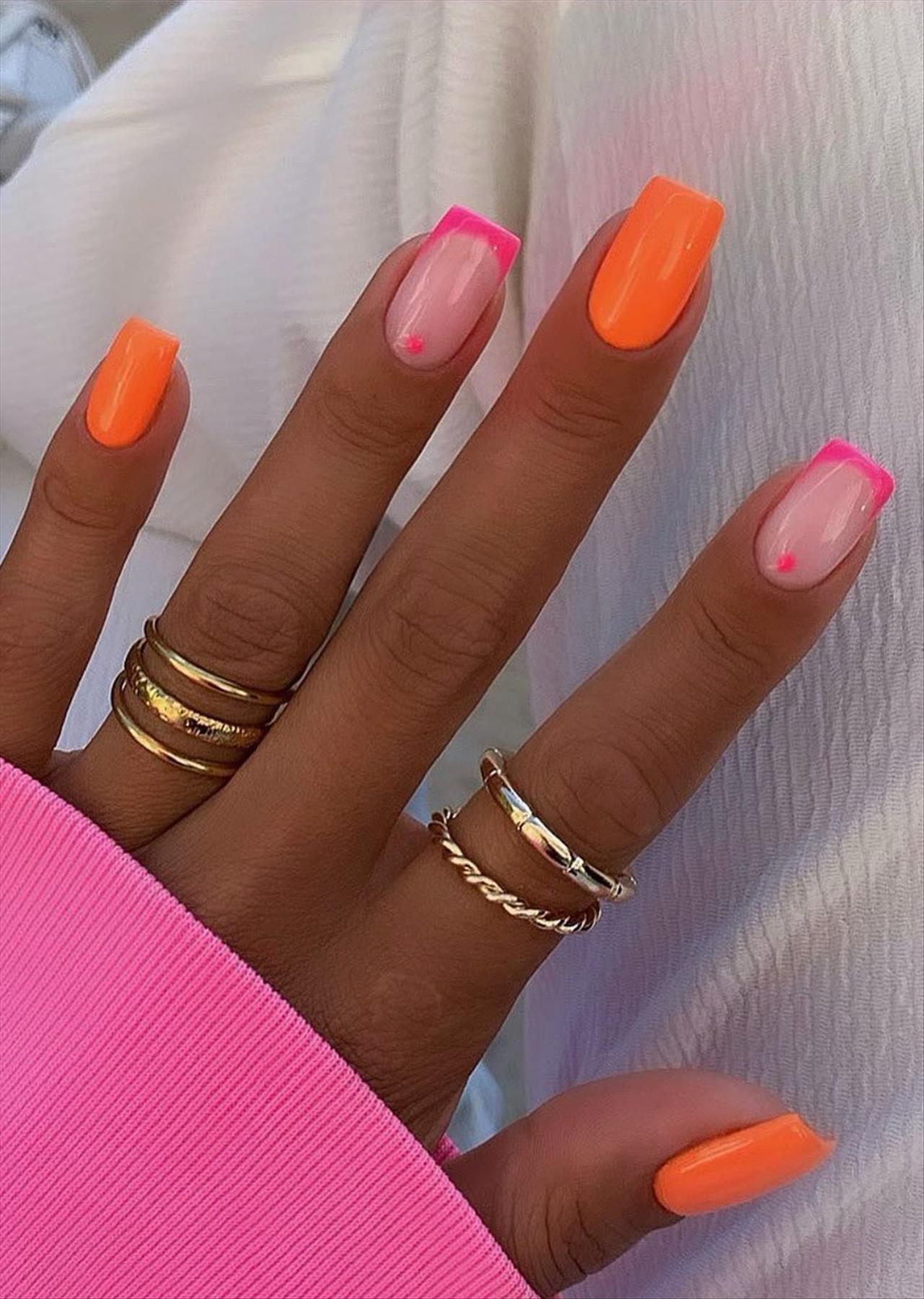 Fabulous short acrylic coffin nails ideas for 2022