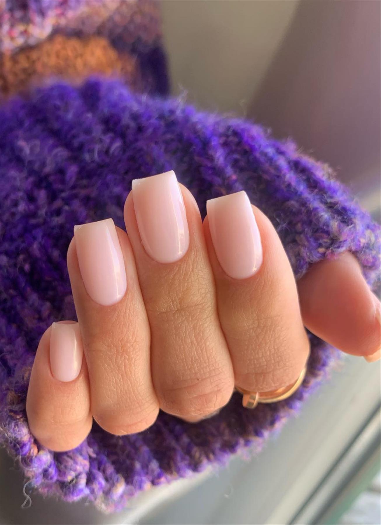 Fabulous short acrylic coffin nails ideas for 2022