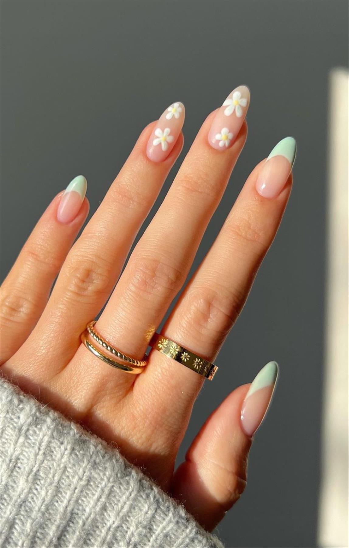 Perfect green nail ideas for your next manicures inspiration 2022