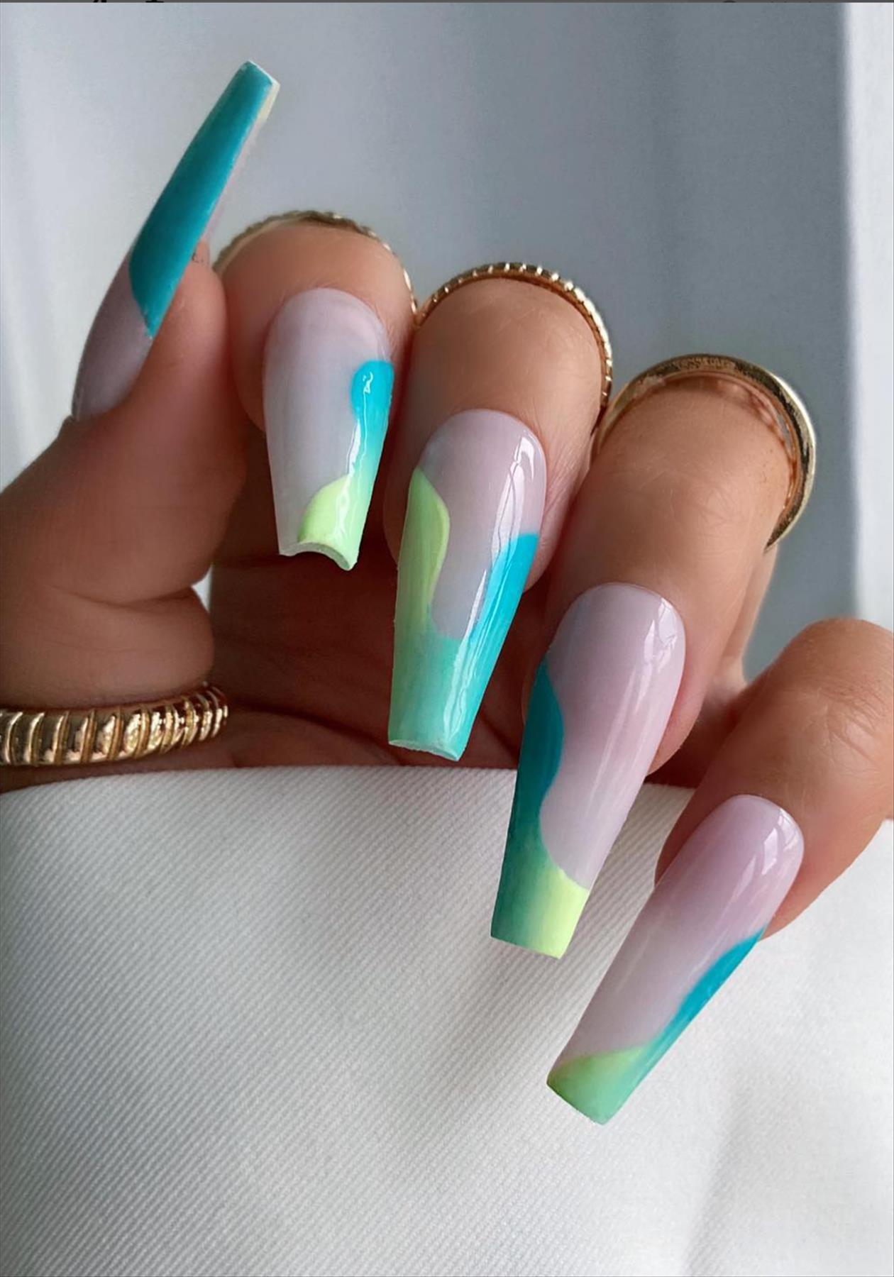 Perfect green nail ideas for your next manicures inspiration 2022