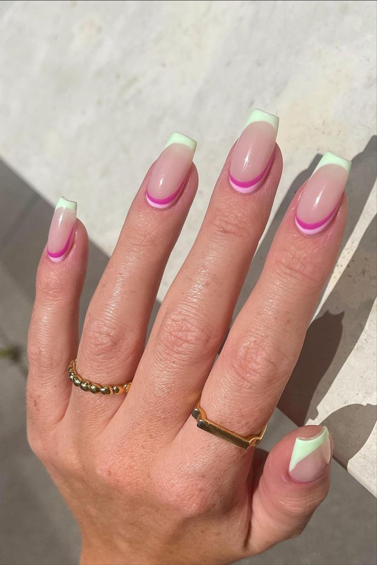 Best & Simple short coffin nails ideas for Summer manicures inspo