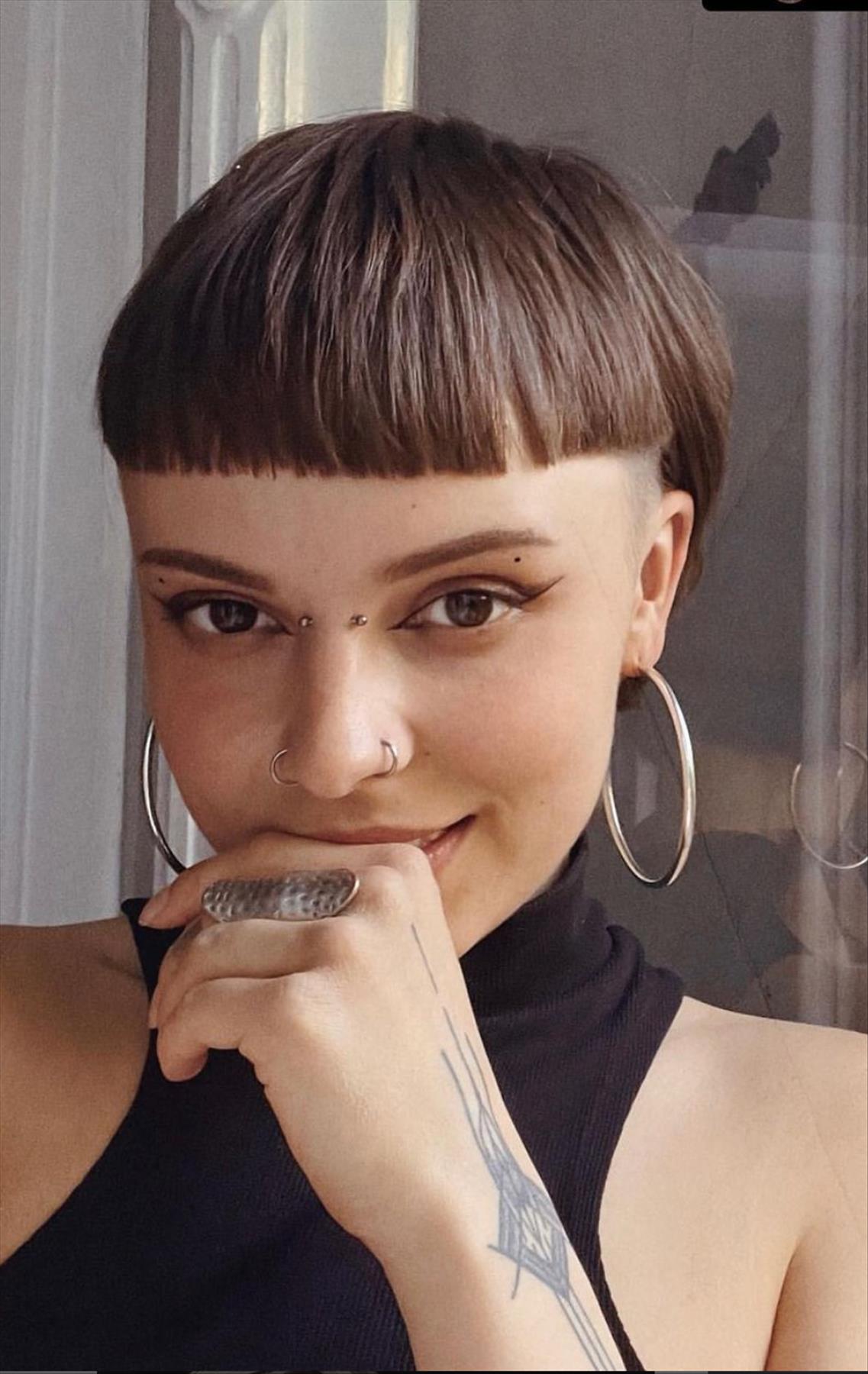 Cool very short haircut ideas for women 2022