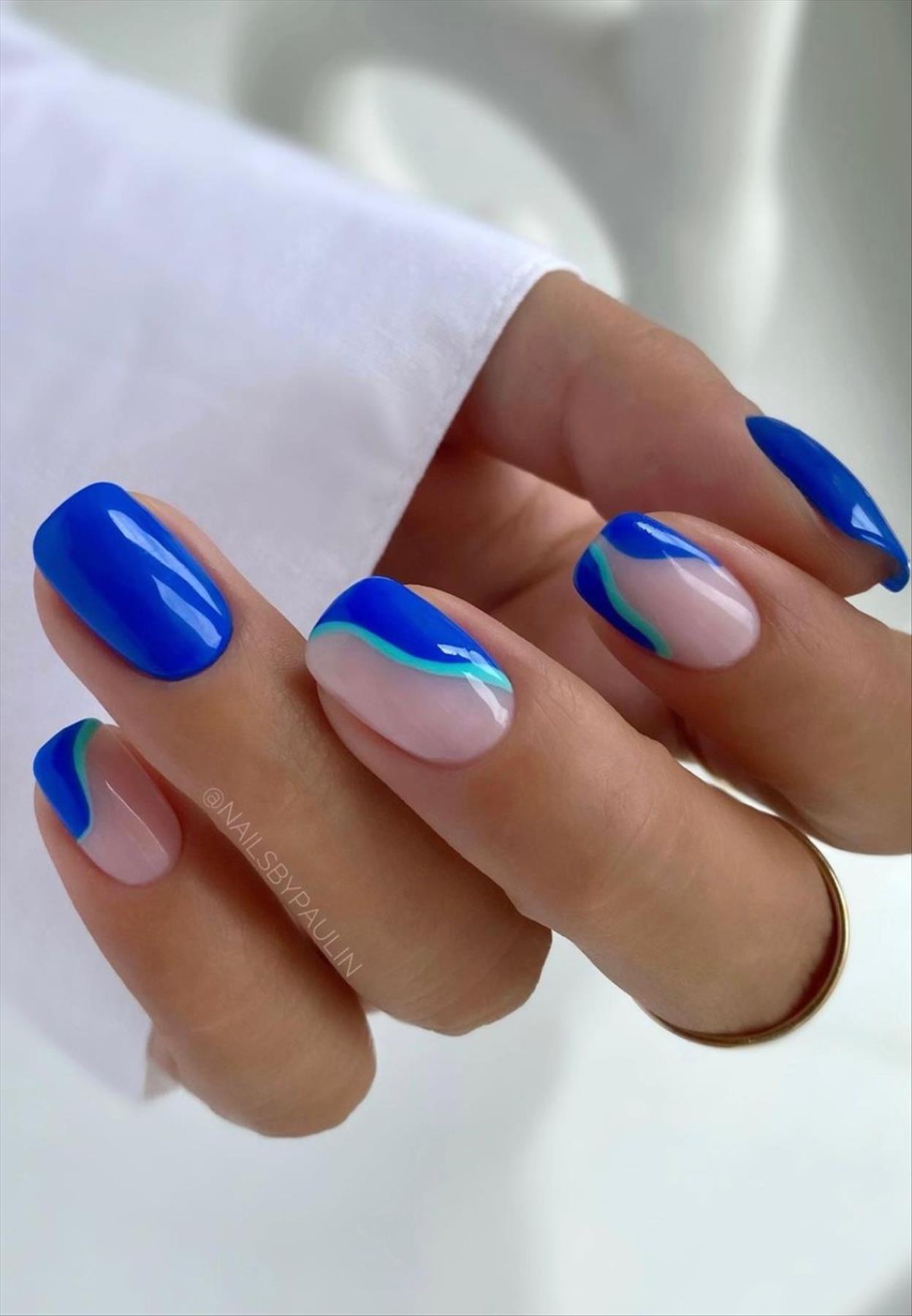 Stunning swirl nail art you'll flip for 2022