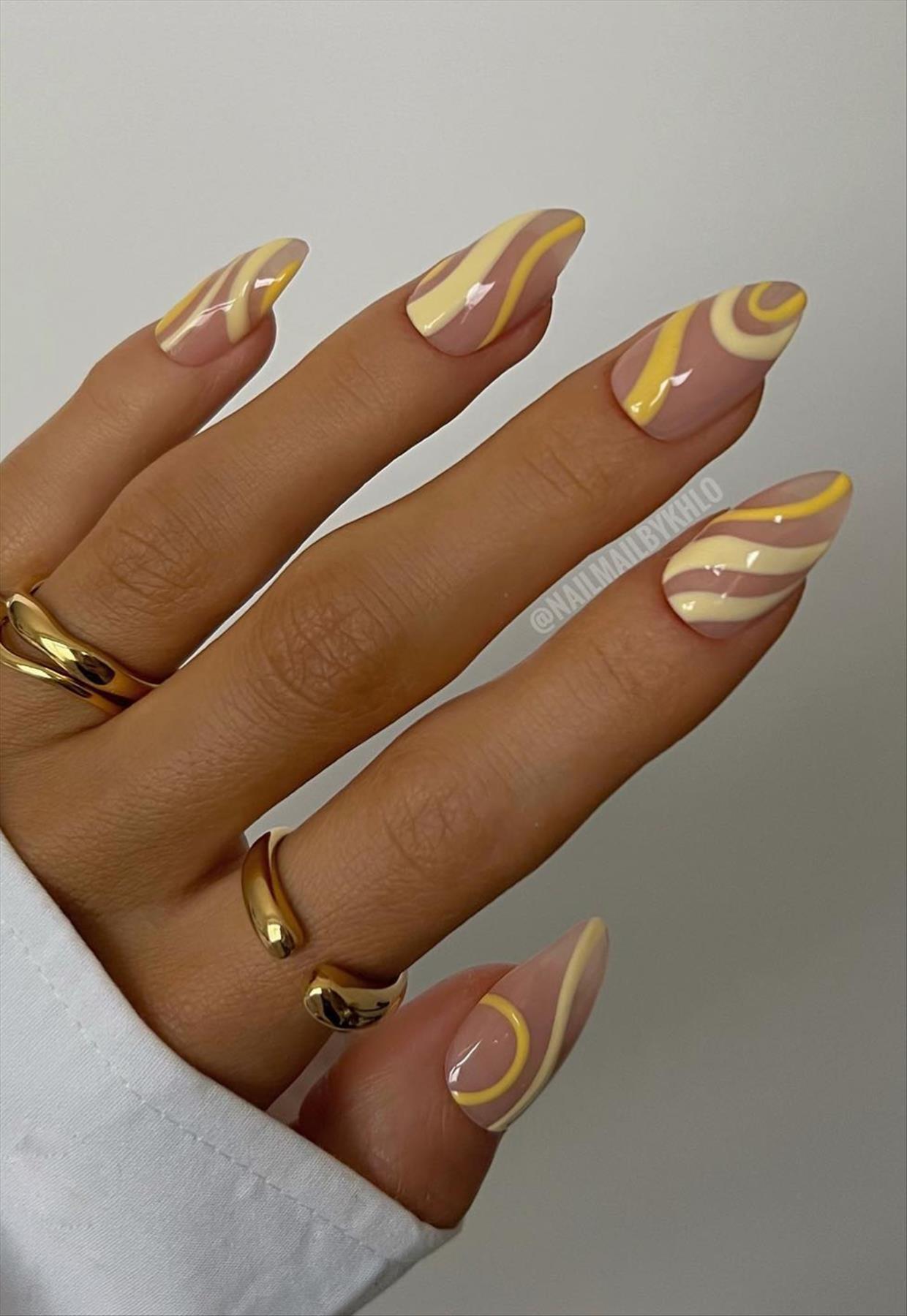 Stunning swirl nail art you'll flip for 2022