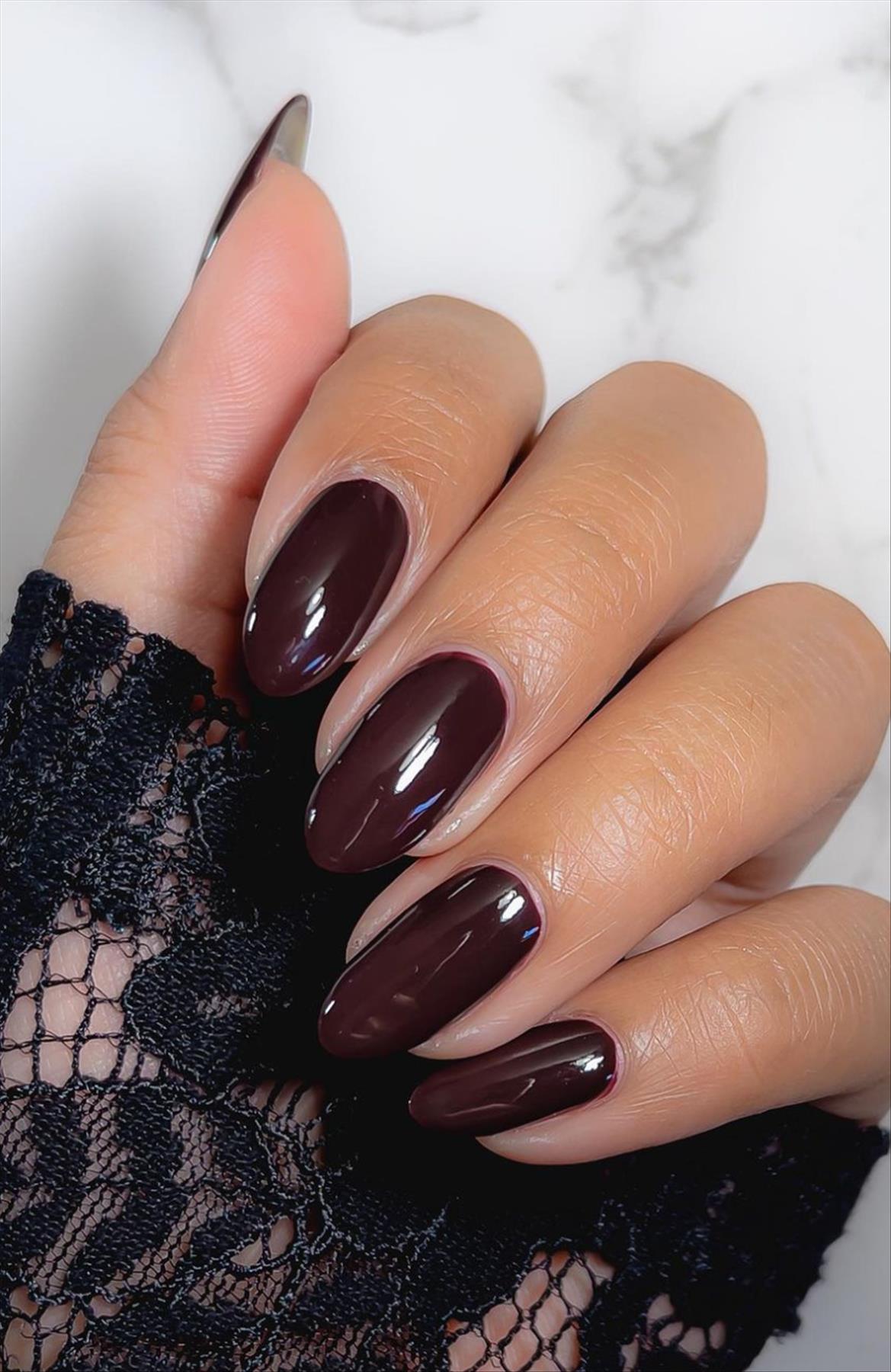 Best Fall nails 2022 color trends inspiration for stylish girls