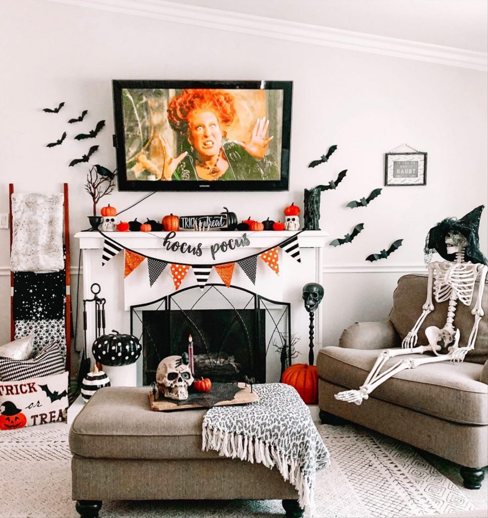 Fabulous Halloween Decorations DIY outdoor and indoor ideas 2022 