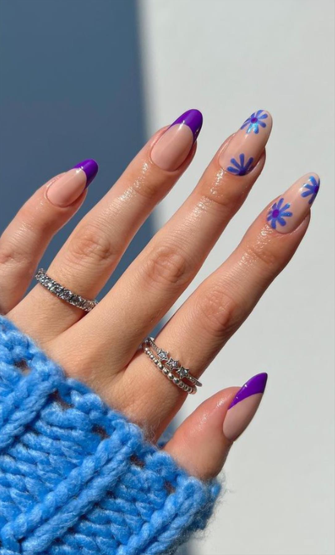 Perfect Y2K nail art for next Summer mani