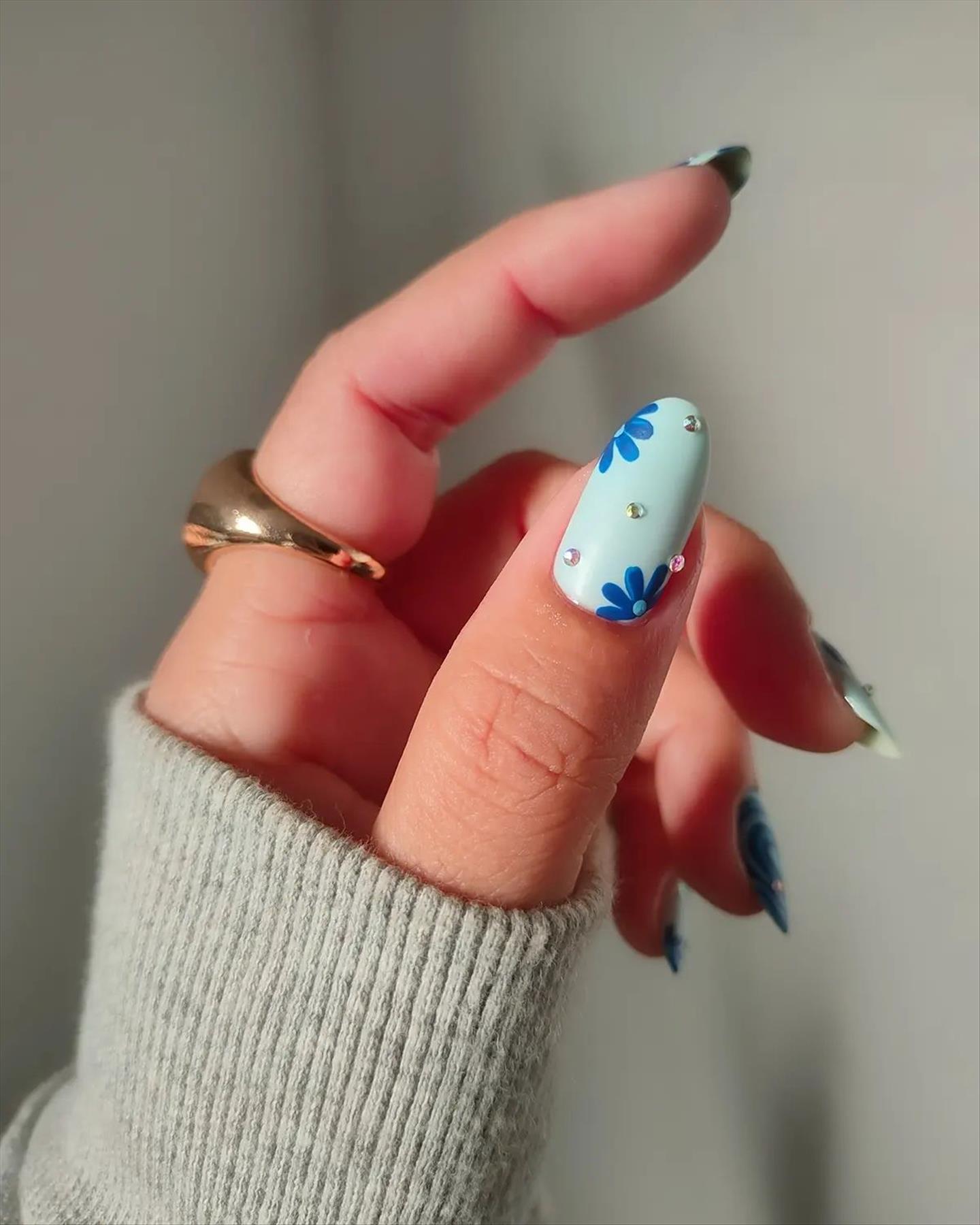 Adorable Short Blue Nails Ideas for Cooler Vibes in 2022!