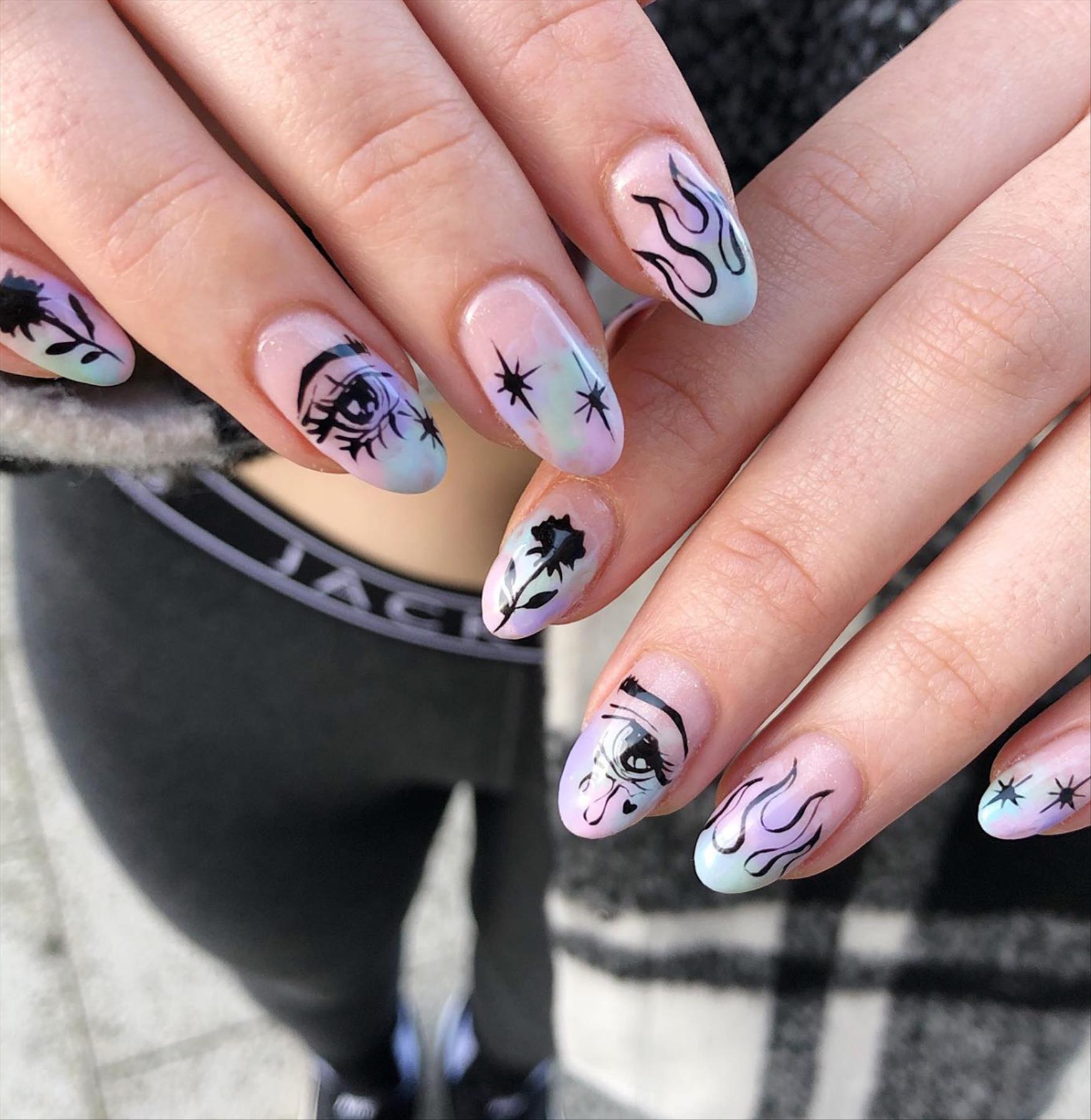 Best short Halloween nails aesthetic perfect for 2022