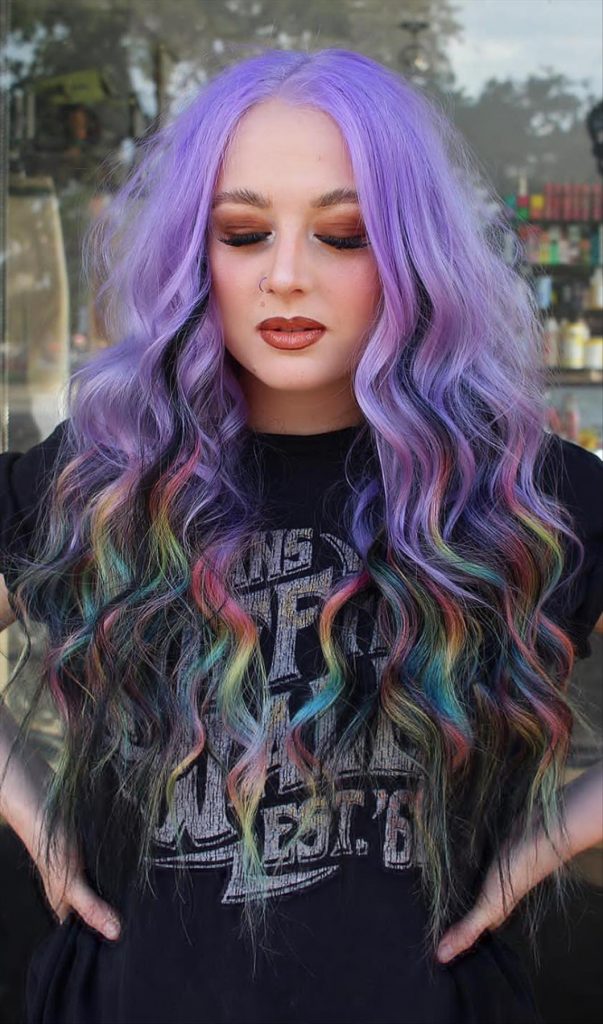 Cool two-tone hair color for brunette