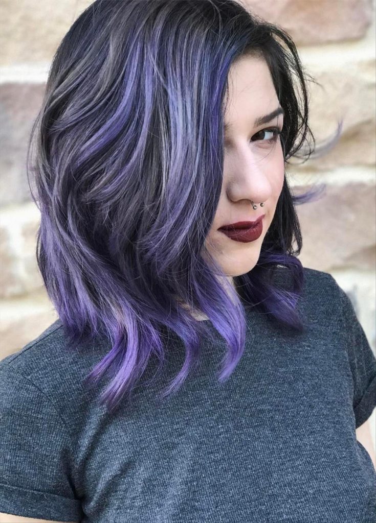 Cool two-tone hair color for brunette