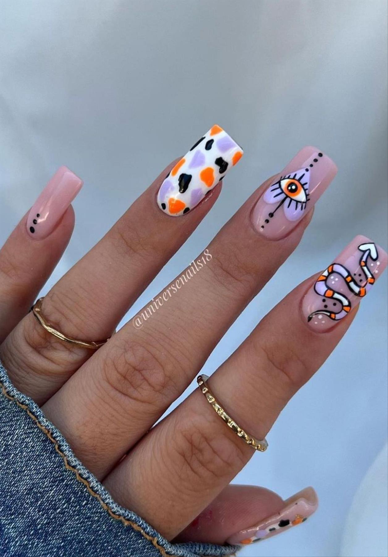 Creepy Halloween nails design you'll love 2022