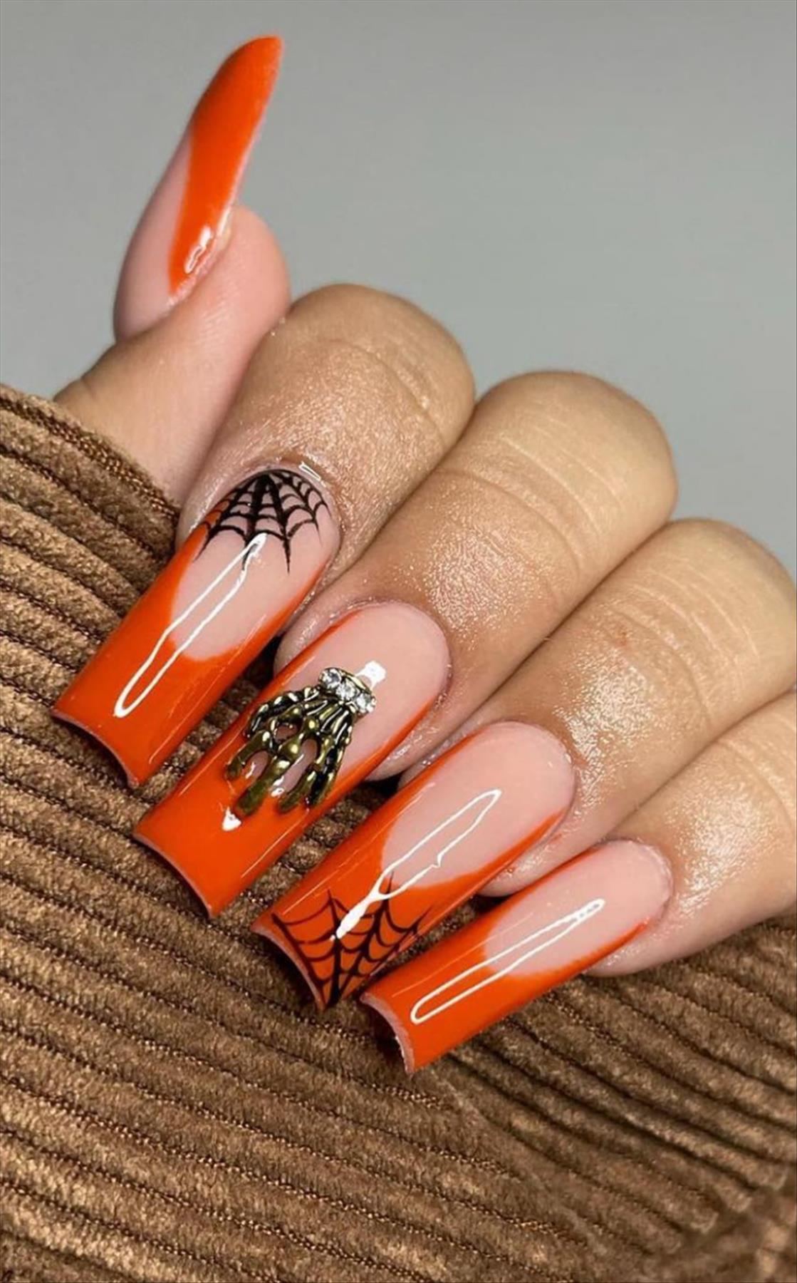 Creepy Halloween nails design you'll love 2022