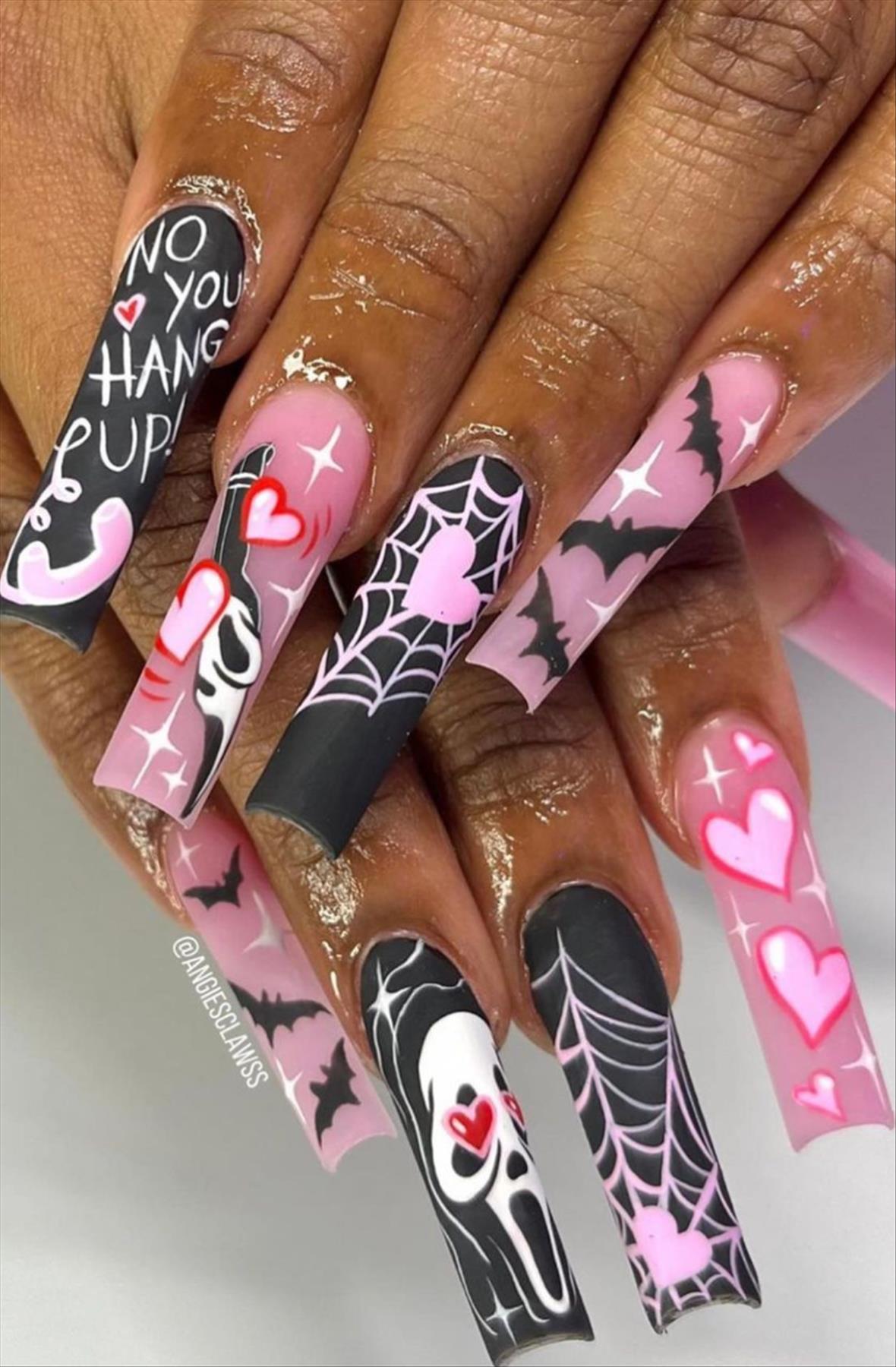 Creepy Halloween nails design you'll love 2022