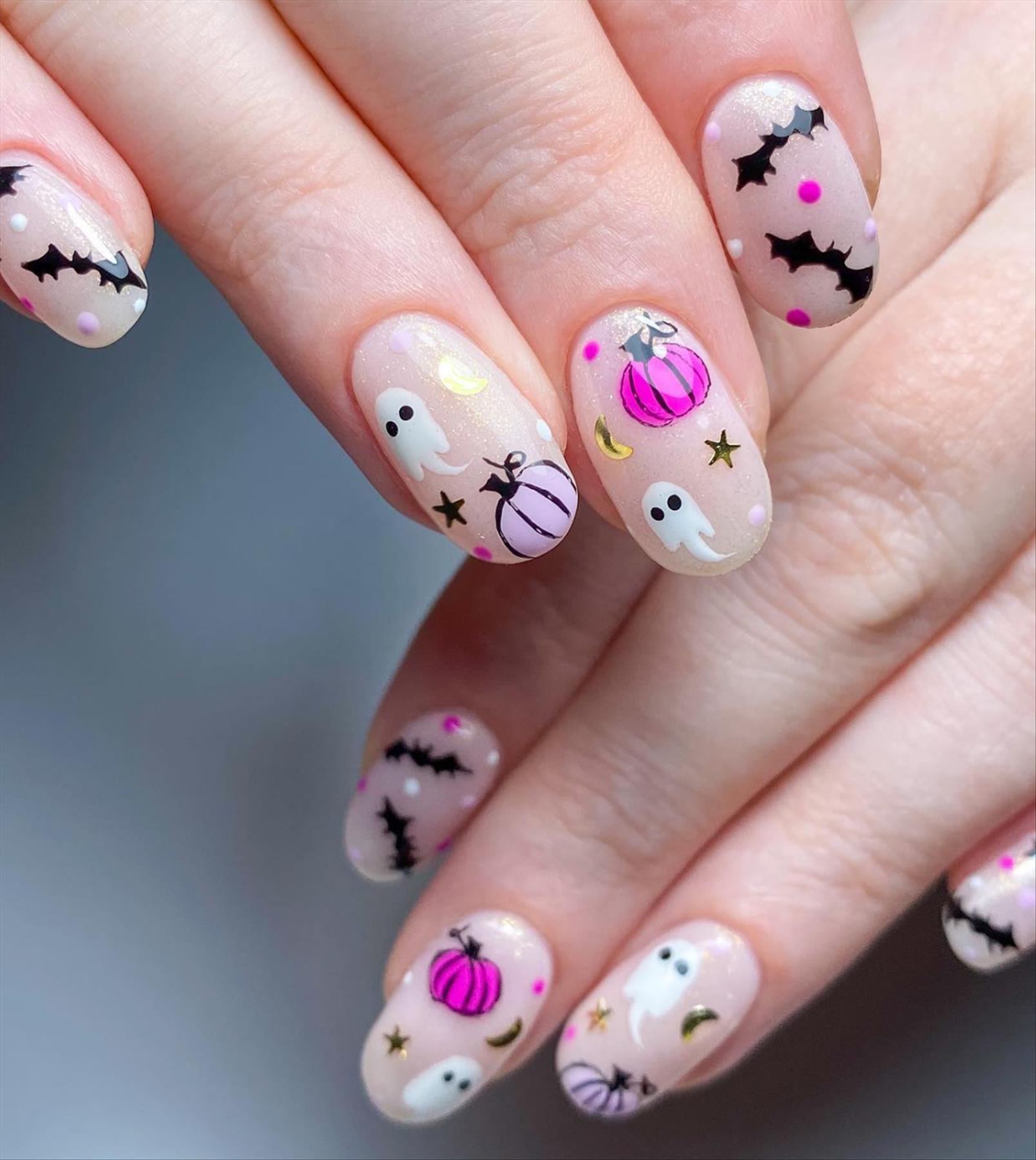 Creepy Halloween nails design you'll love 2022