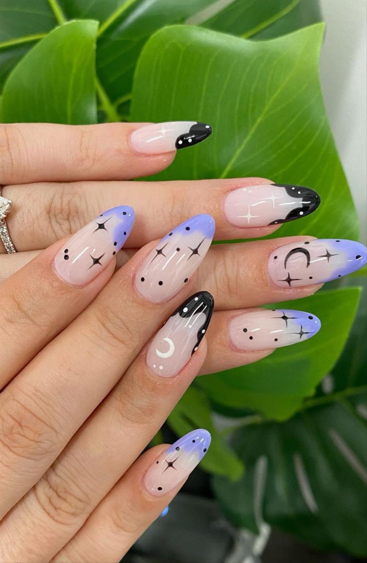 Creepy Halloween nails design you'll love 2022