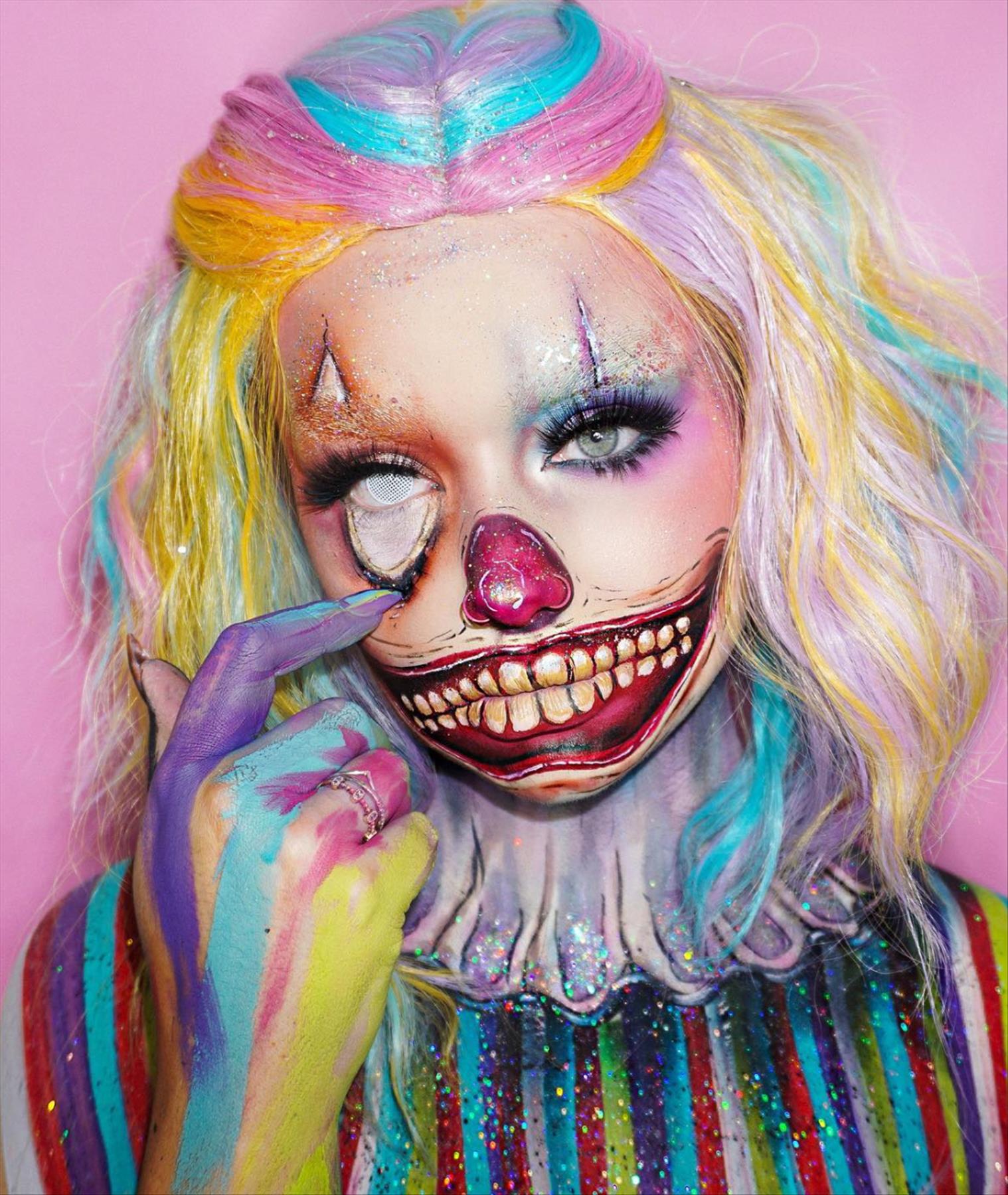 Cool Halloween makeup looks trending this year