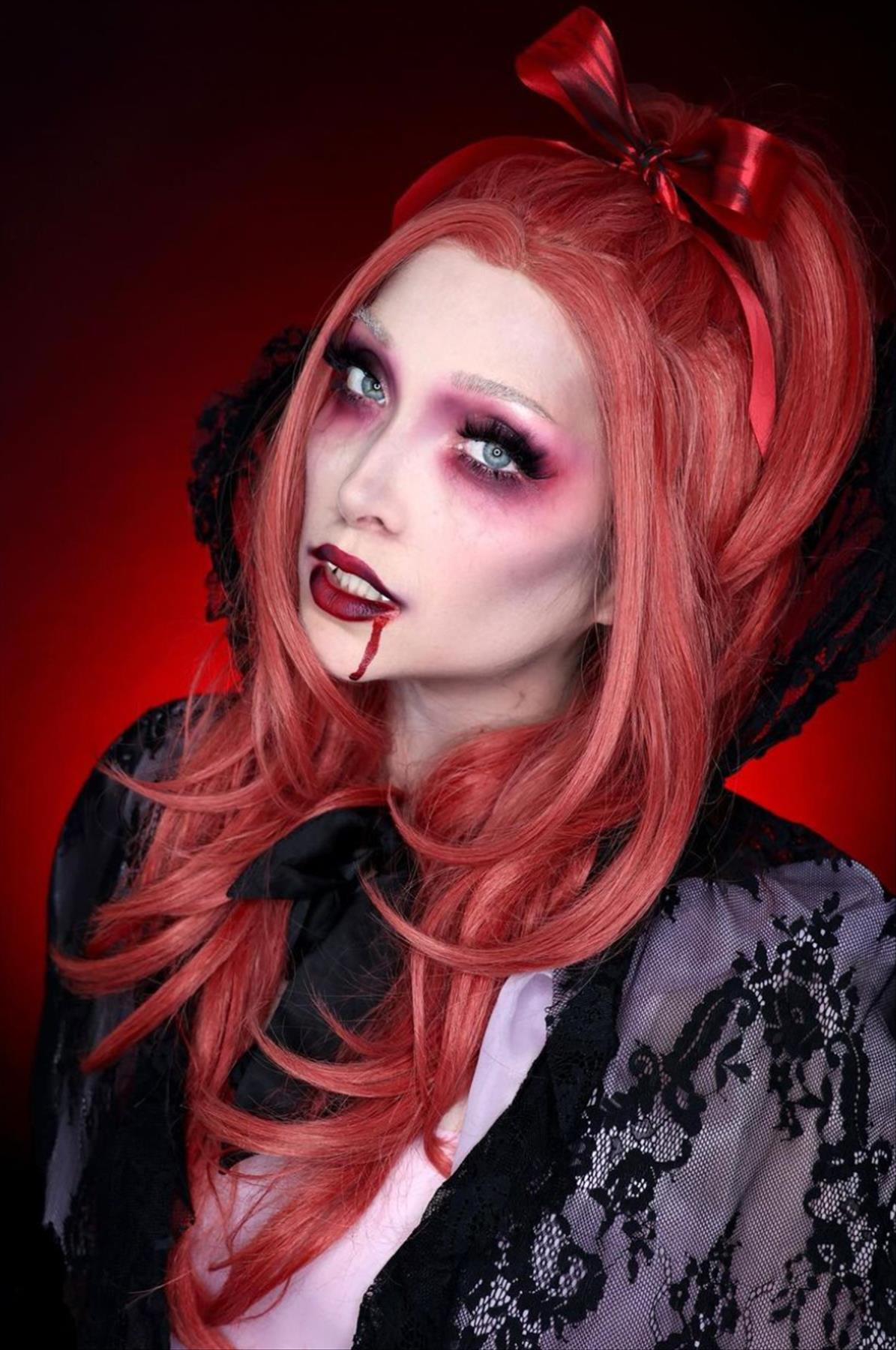 Cool Halloween makeup looks trending this year