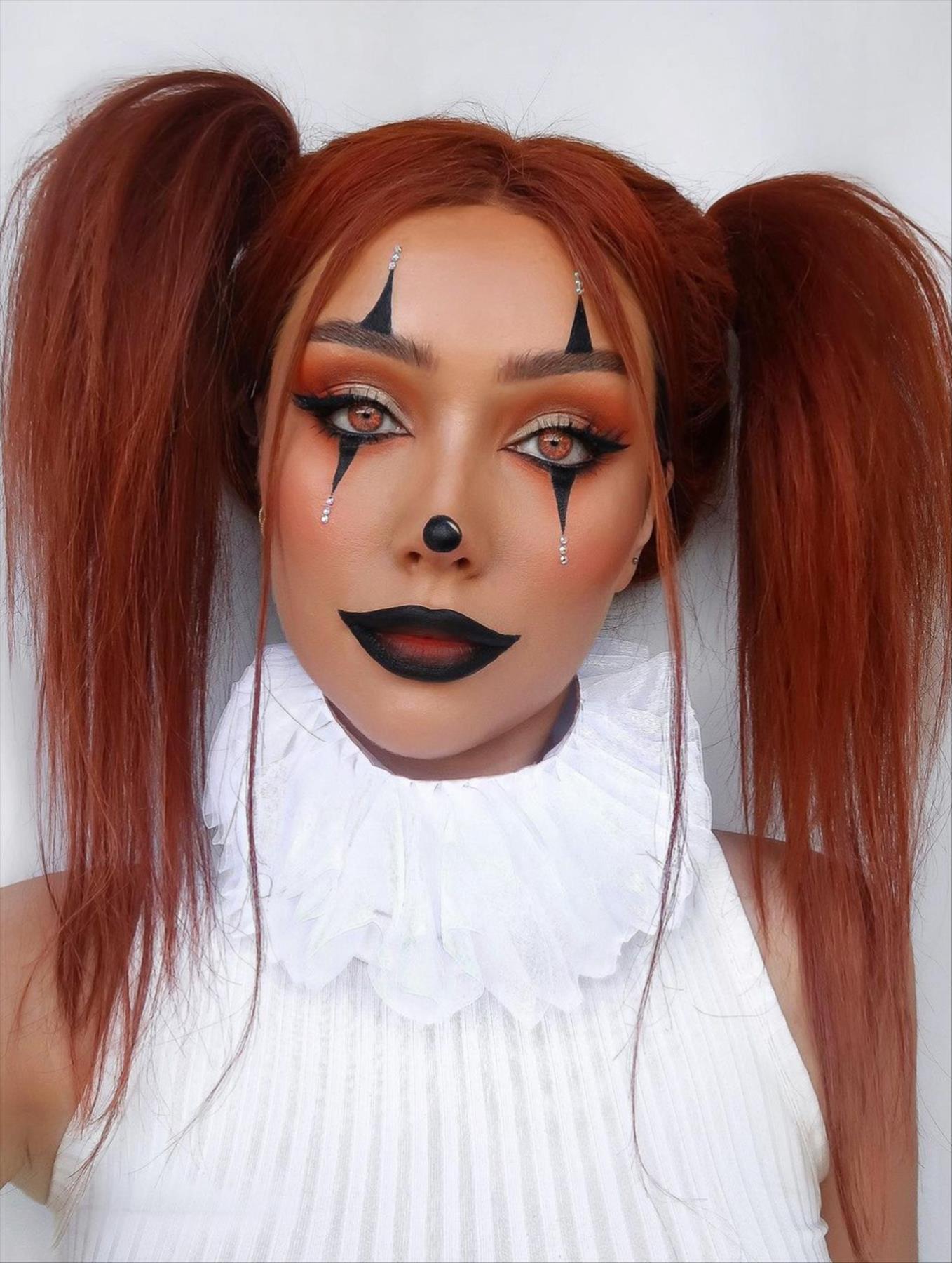 Cool Halloween makeup looks trending this year