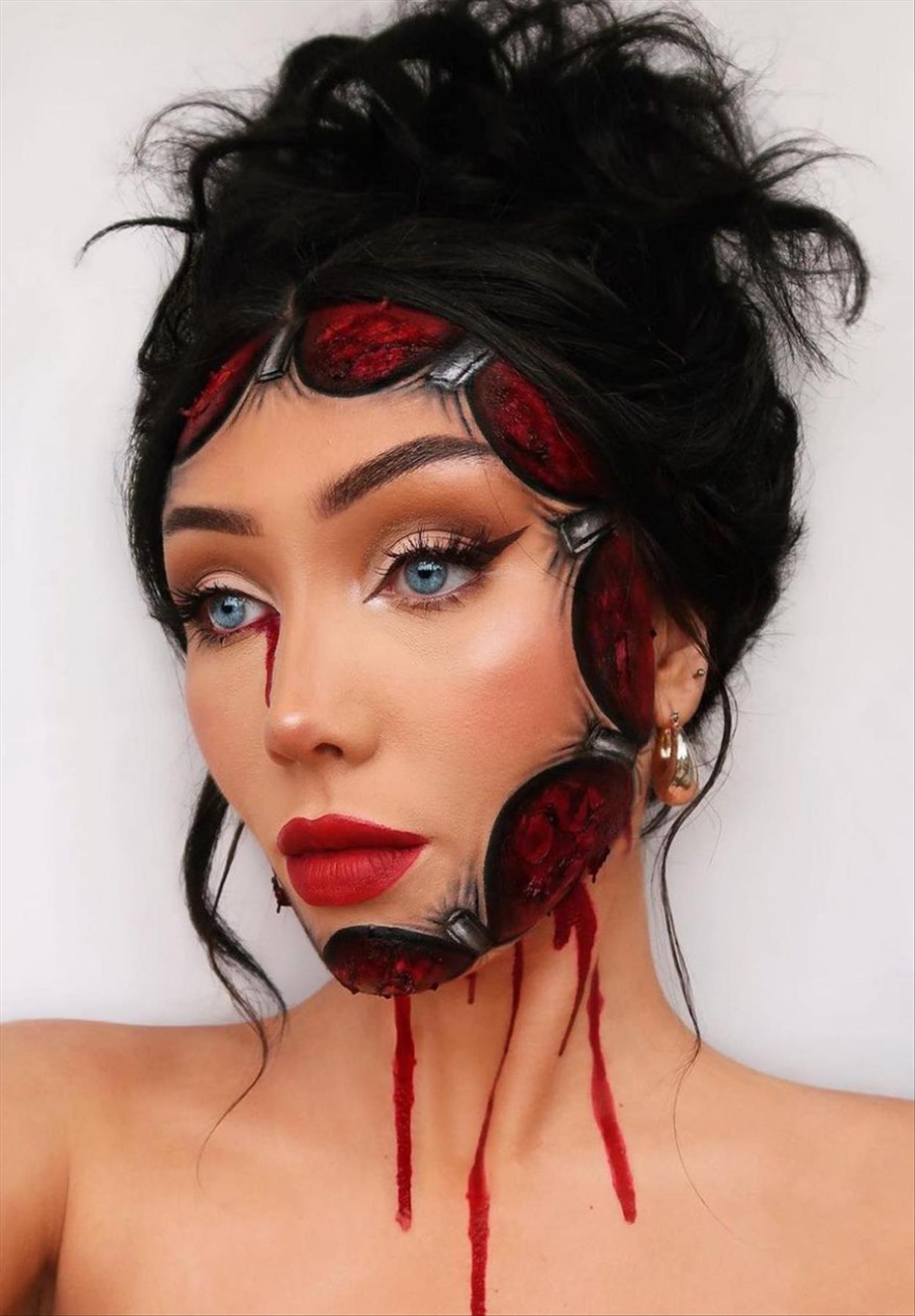 Cool Halloween makeup looks trending this year