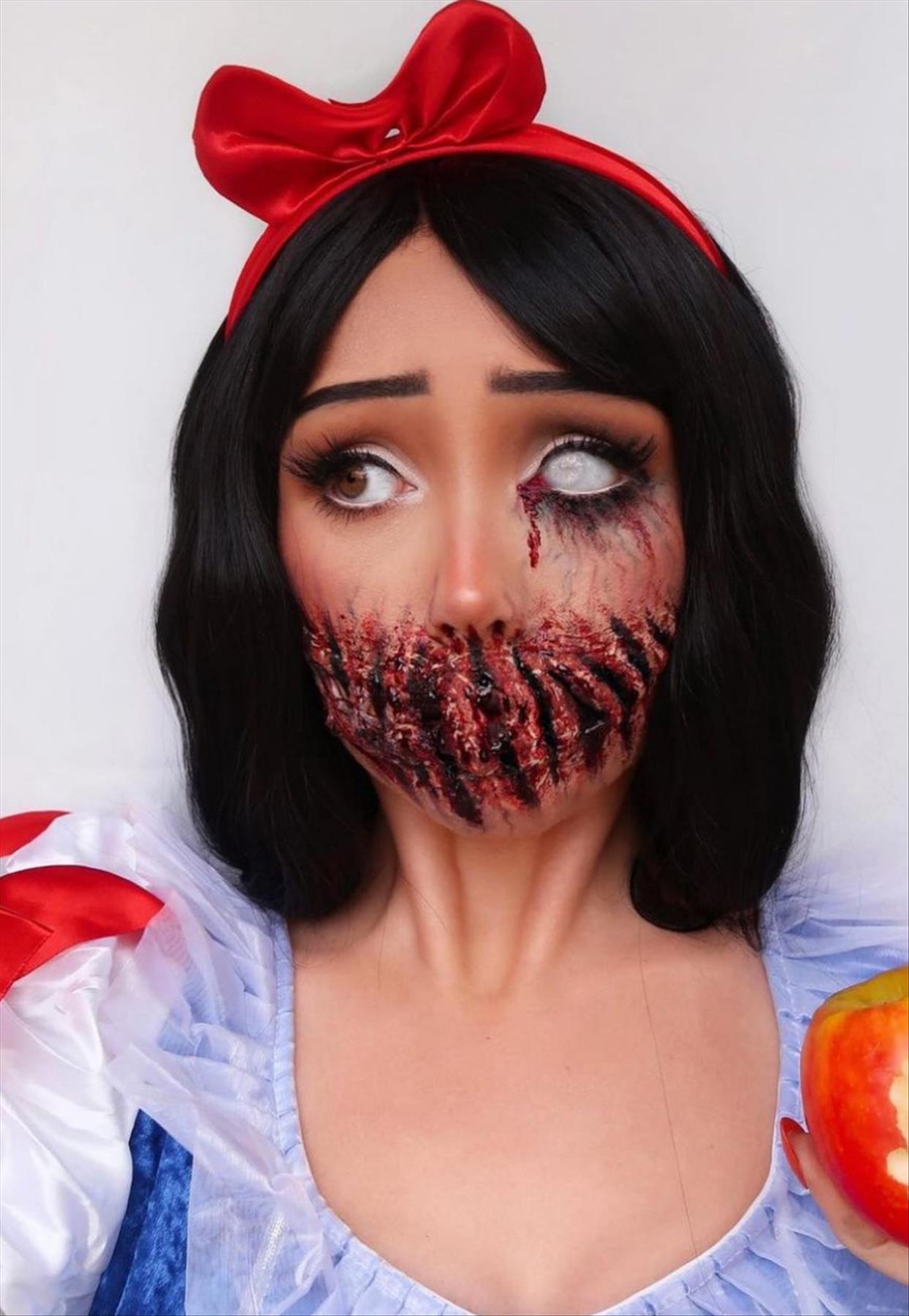 Cool Halloween makeup looks trending this year