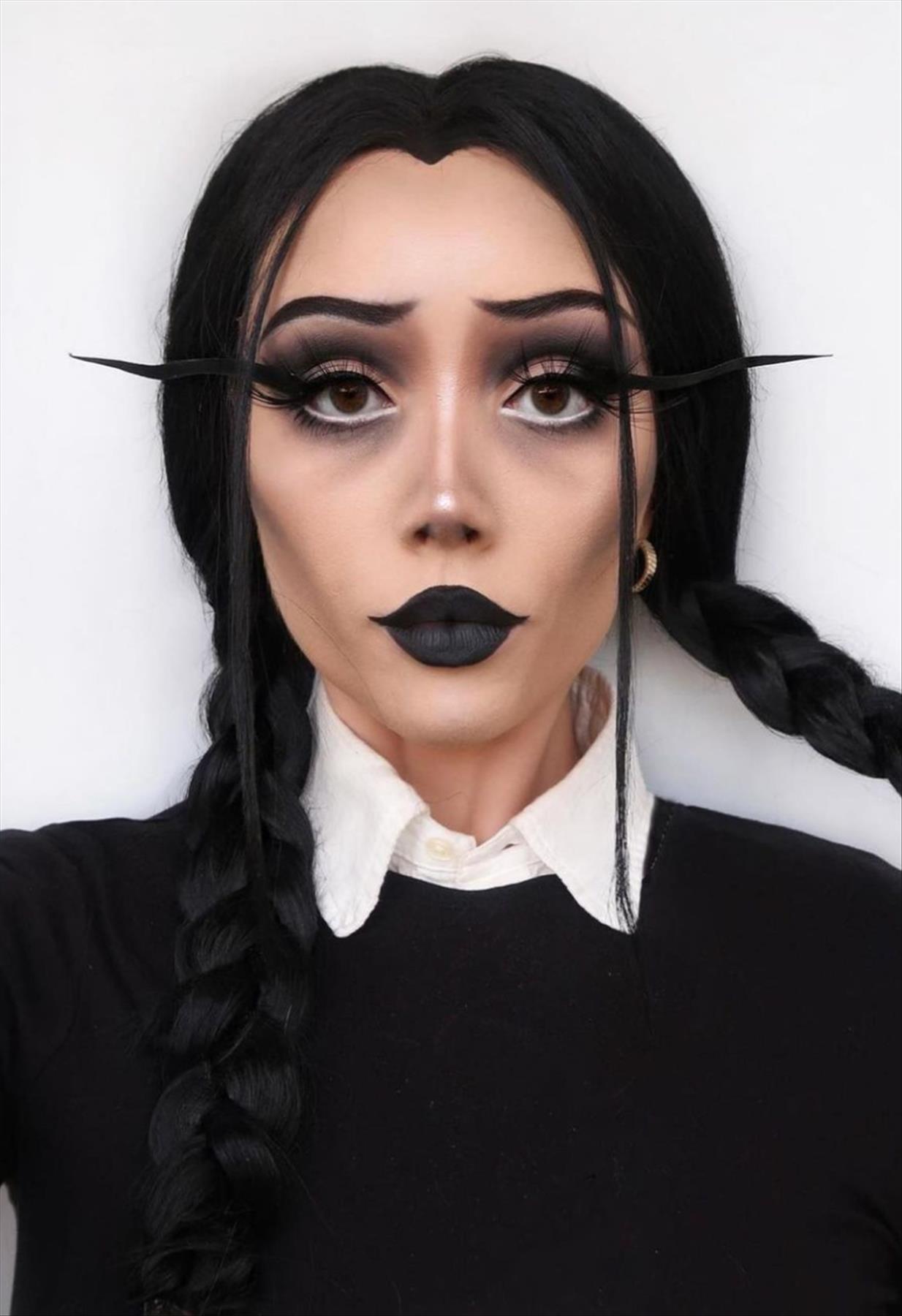 Cool Halloween makeup looks trending this year