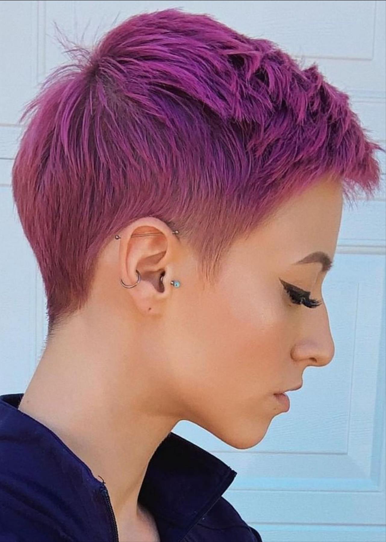 Trendy short pixie haircuts for women 