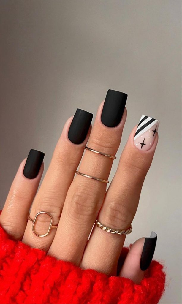 cool short halloween nails art and inspiration in 2022