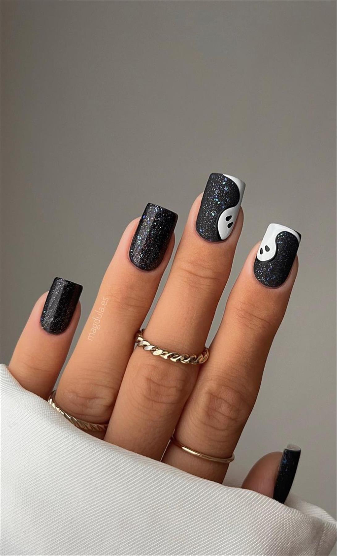 cool short halloween nails art and inspiration in 2022