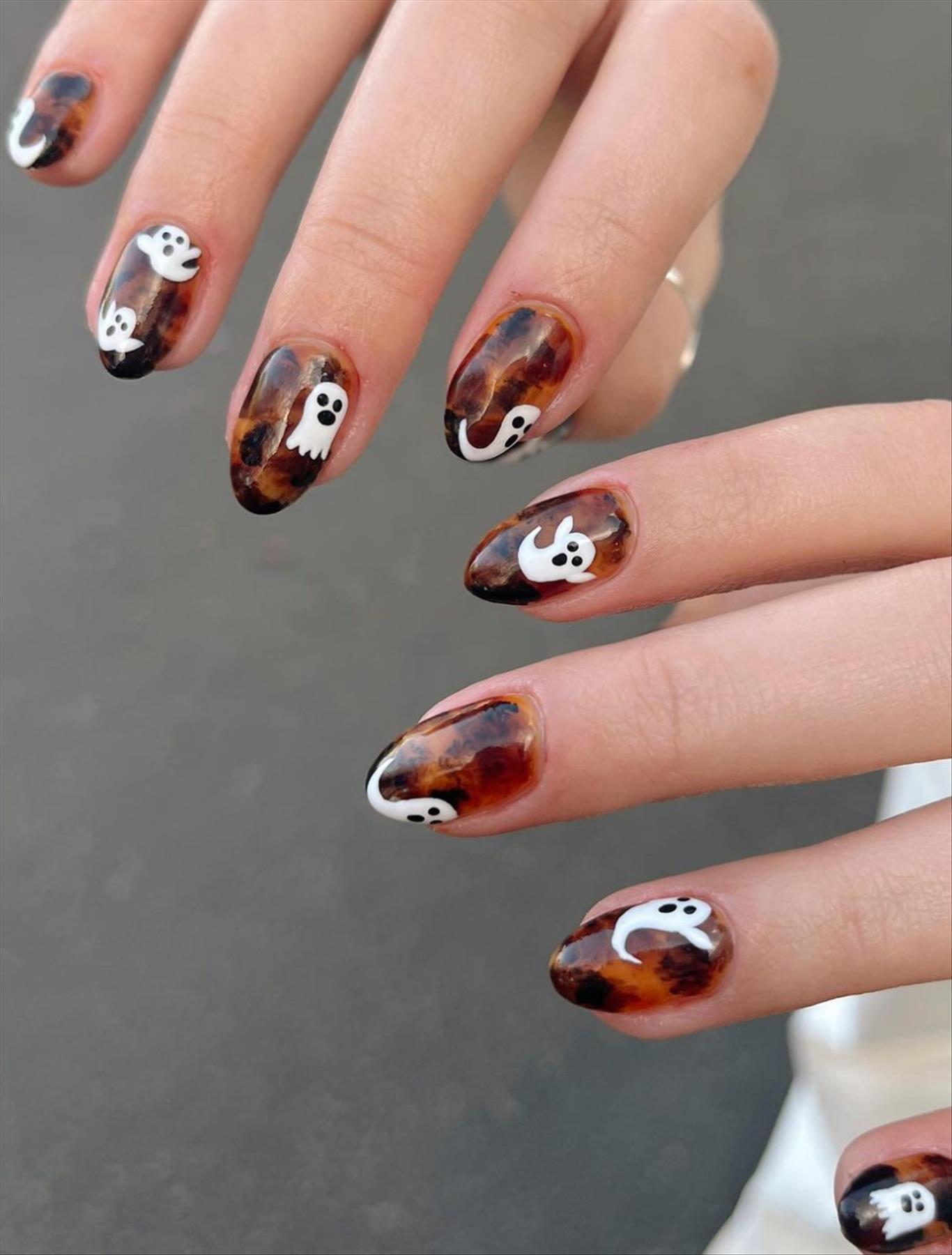 cool short halloween nails art and inspiration in 2022