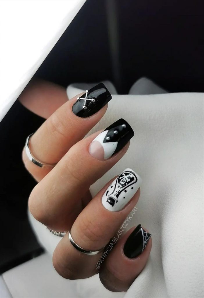 cool short halloween nails art and inspiration in 2022