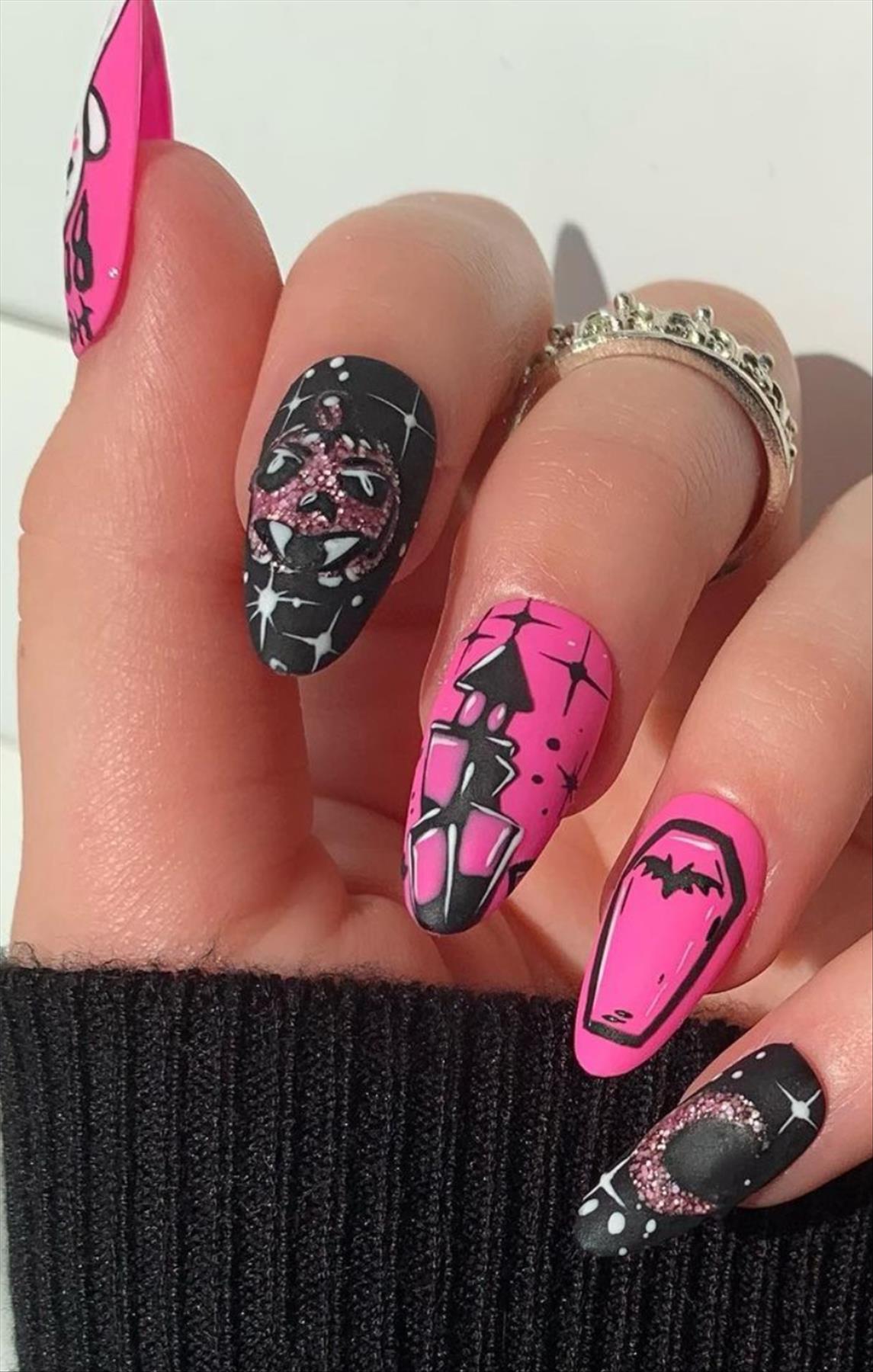 cool short halloween nails art and inspiration in 2022