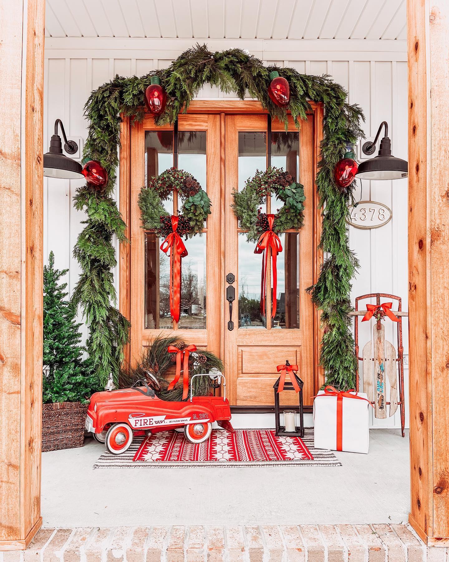 Christmas Front Porch Decorating Ideas