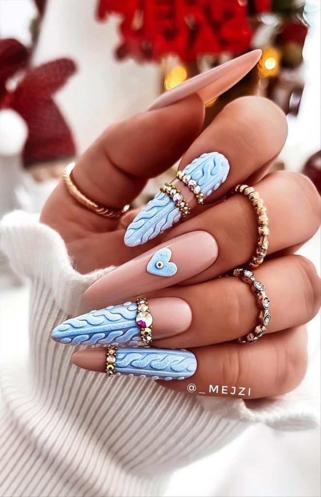 Christmas nails 2022 to rock this Winter