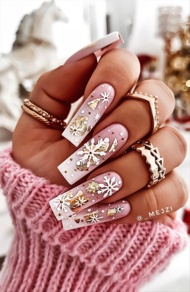 Christmas nails 2022 to rock this Winter