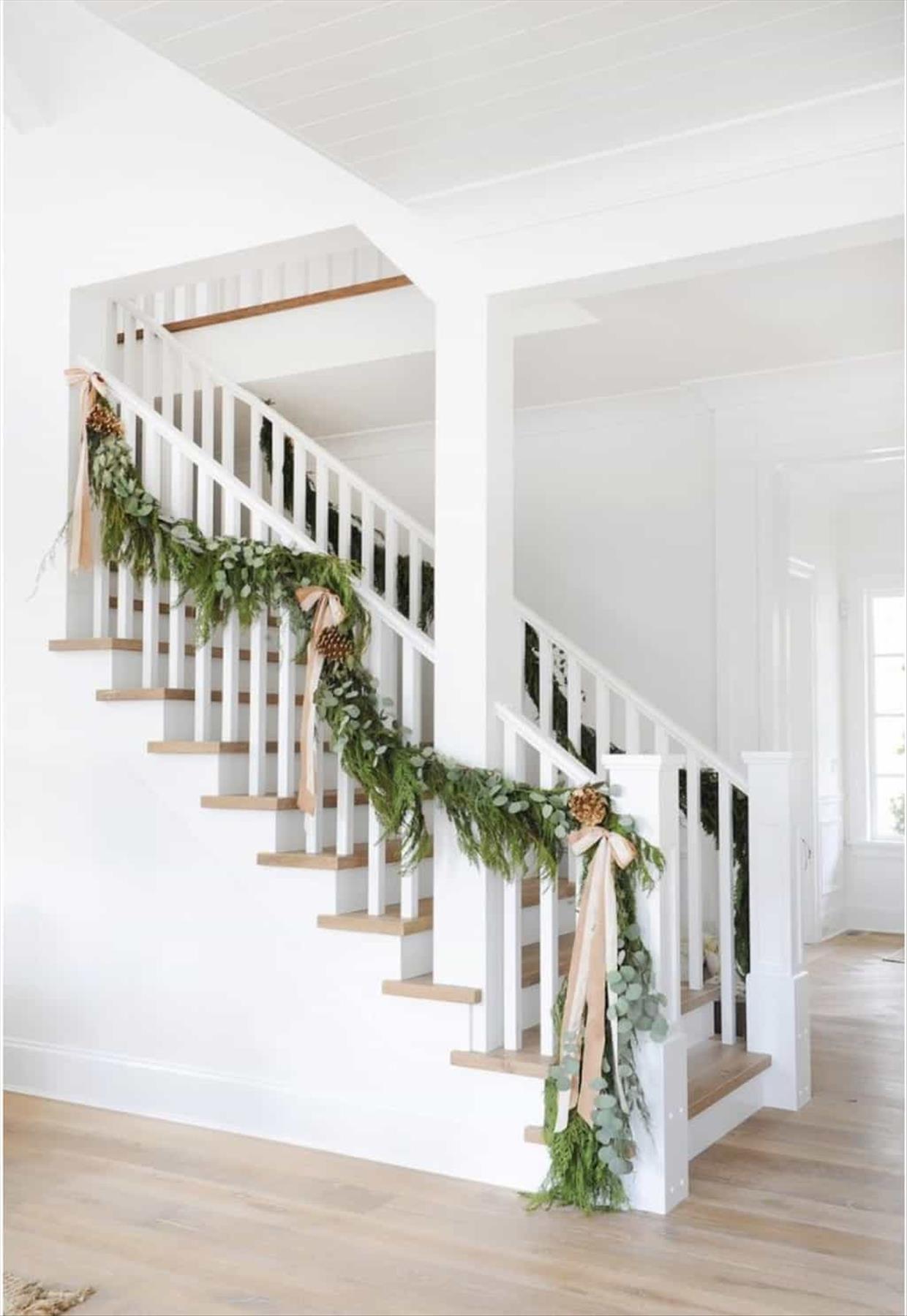 Spectacular Christmas garlands decor ideas