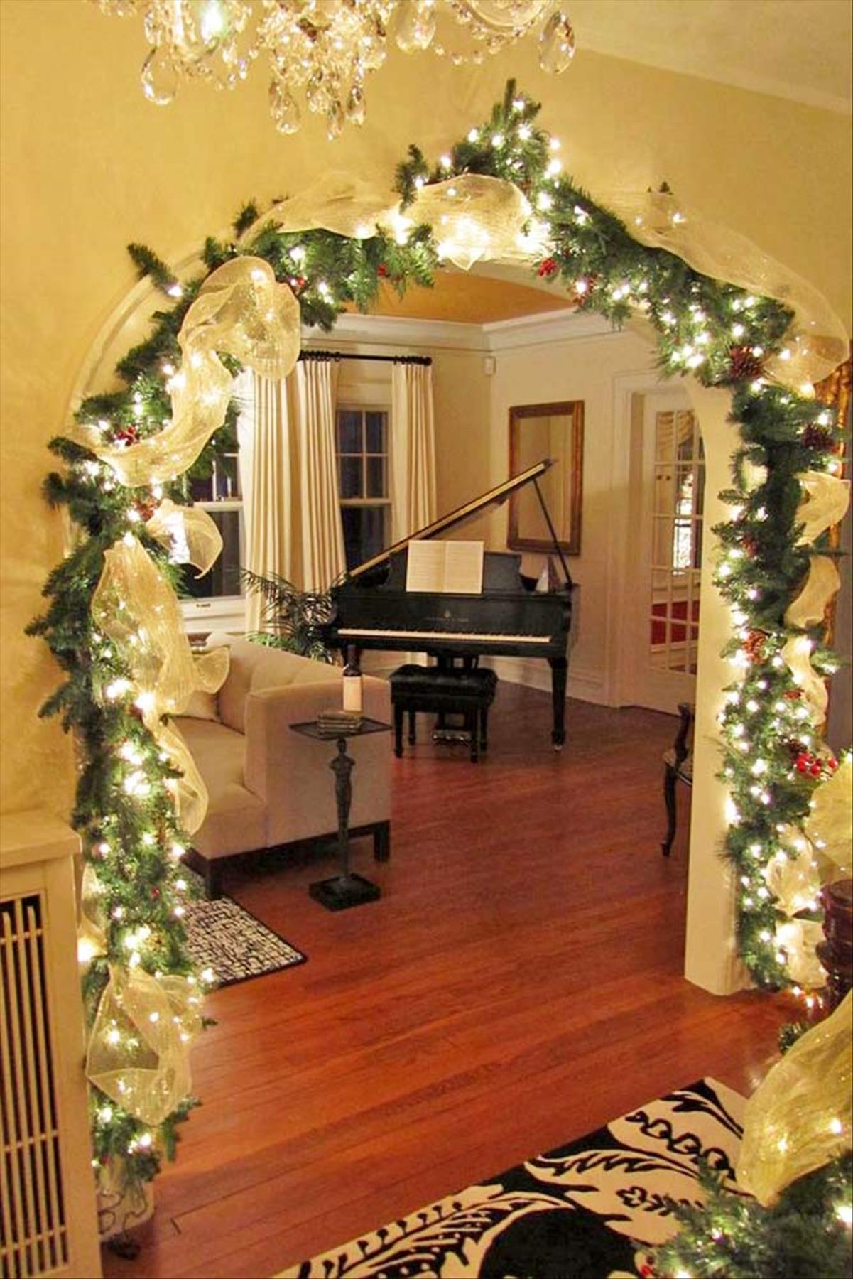 Spectacular Christmas garlands decor ideas