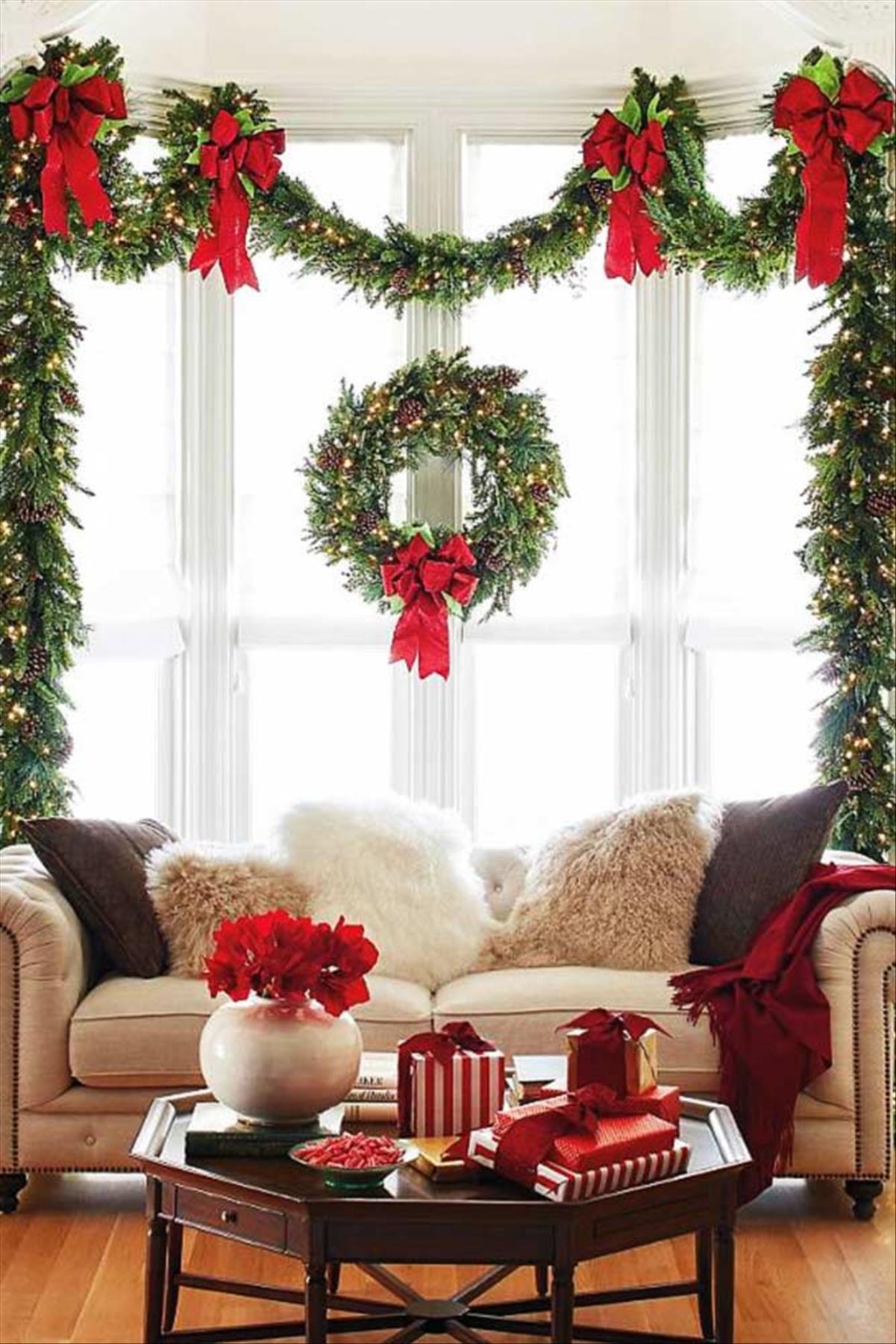 Spectacular Christmas garlands decor ideas