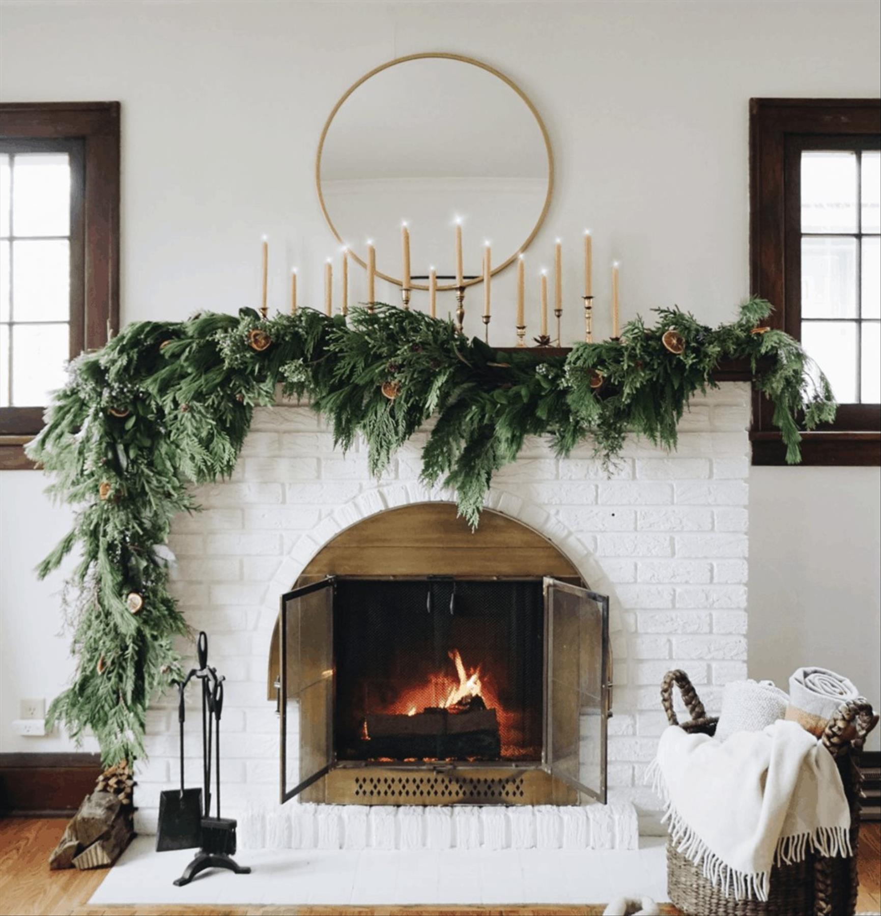 Spectacular Christmas garlands decor ideas