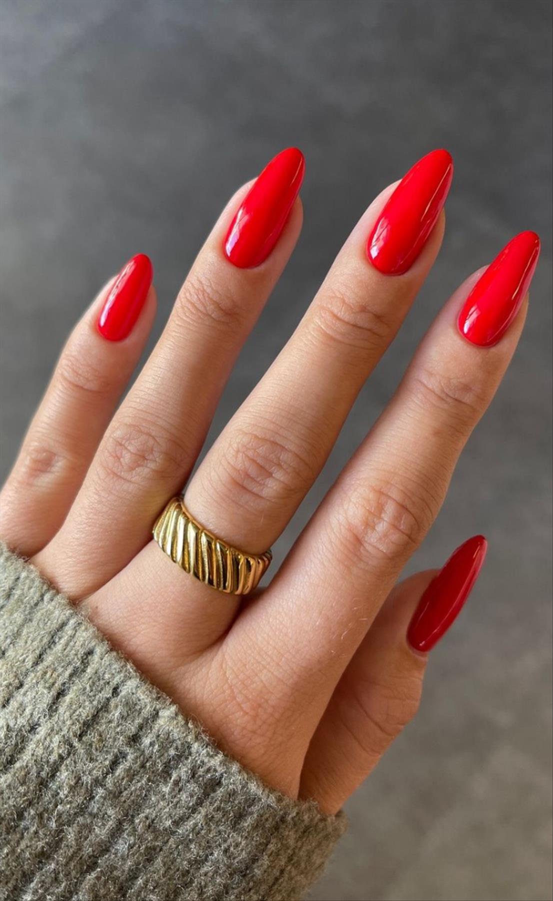 Best New Year's Nails To Rock in 2023
