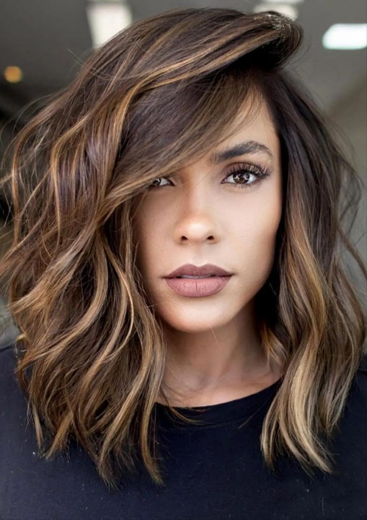 30+ Cool shoulder length haircuts with bangs to try now - Mycozylive.com