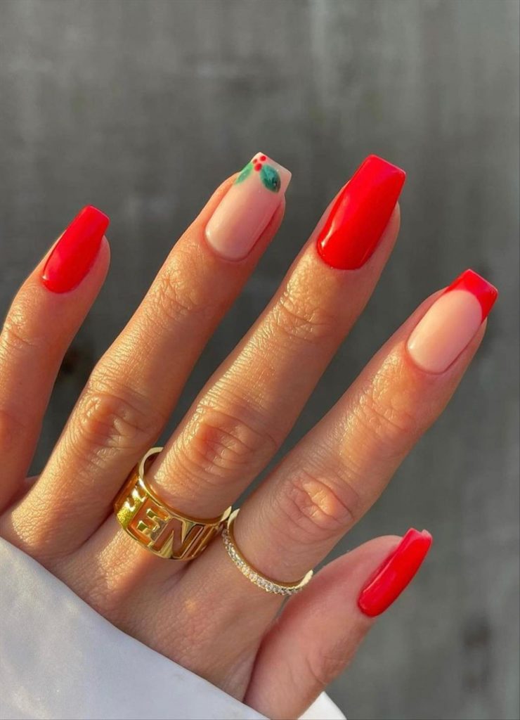 https://mycozylive.com/wp-content/uploads/2022/12/Elegant-Christmas-nails-2022-trends-and-inspo-53.jpg