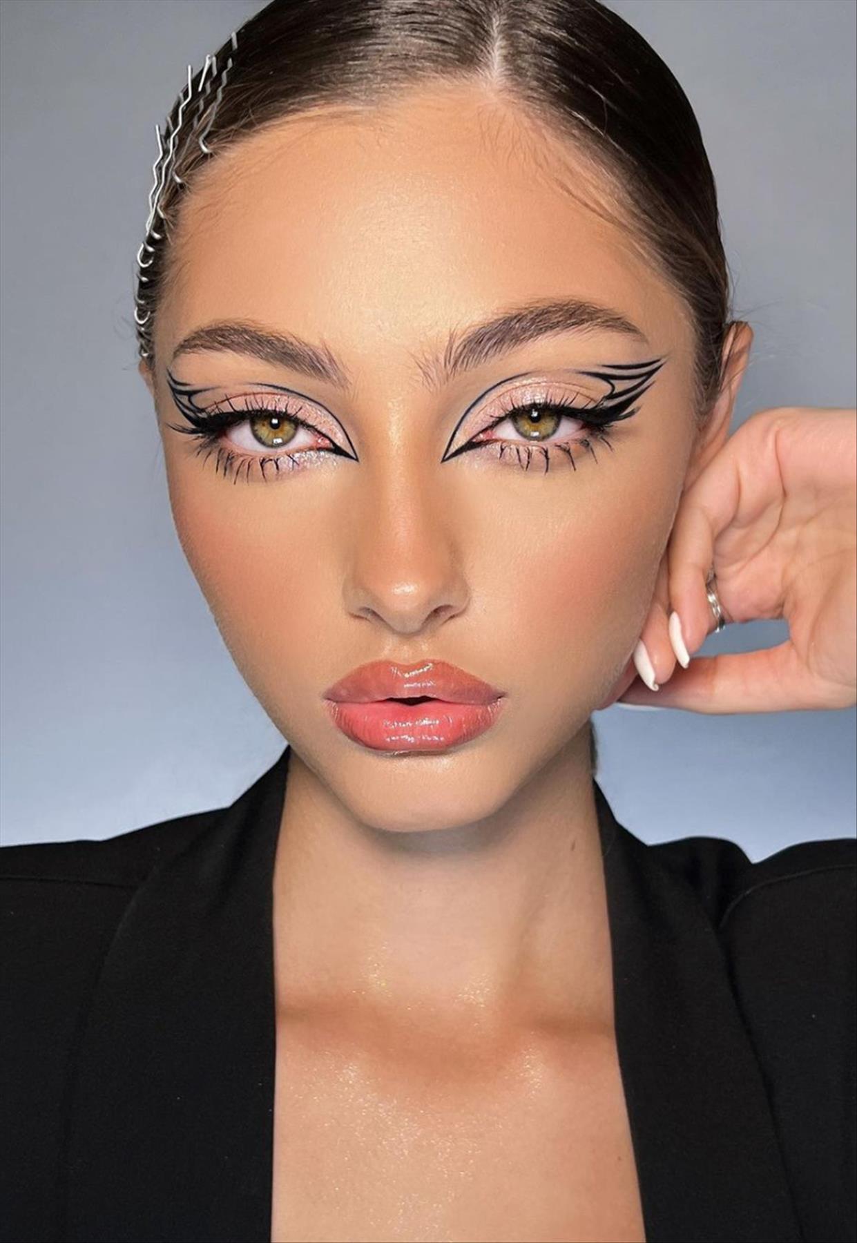 Fabulous Makeup Looks Ideas For Every Occasion