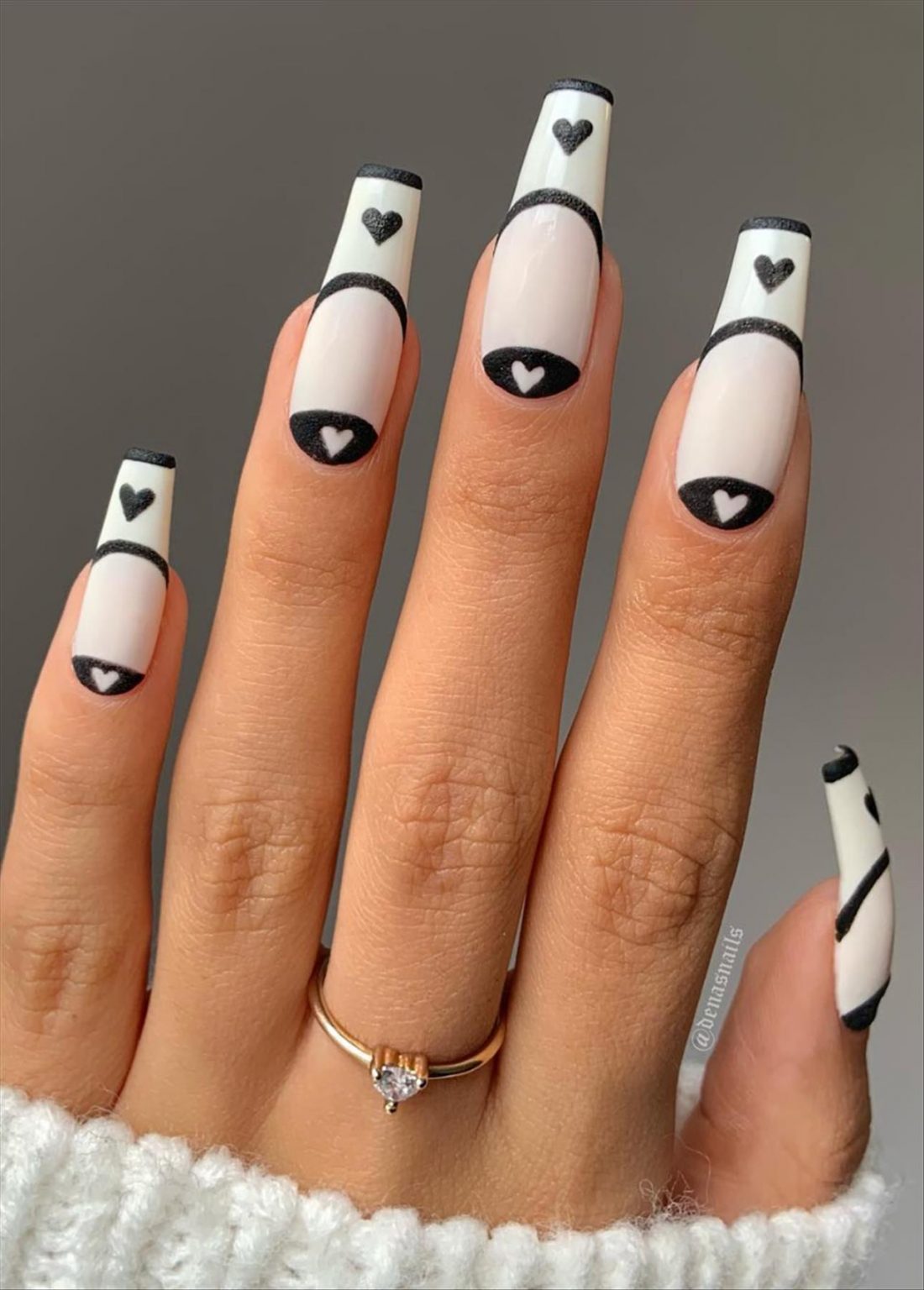 27 Lovely Valentine's day coffin nails design perfect for 2023