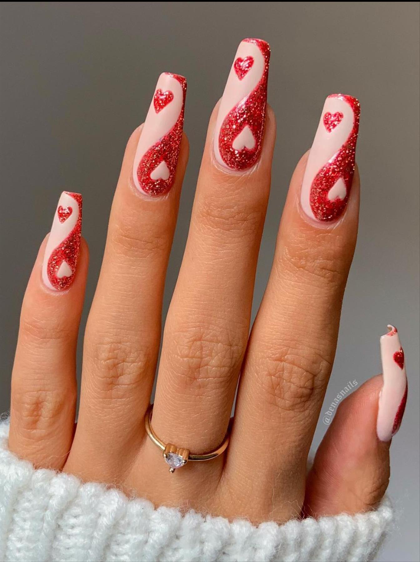 Lovely Valentine's day coffin nails design perfect for 2023