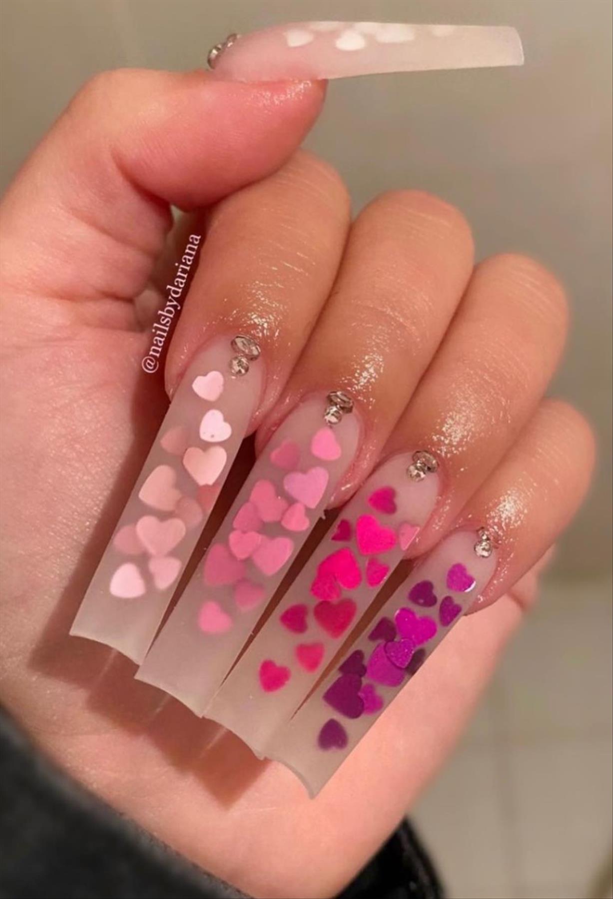 Lovely Valentine's day coffin nails design perfect for 2023