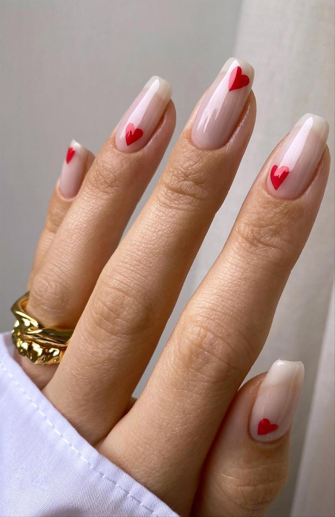 Top 31 heart nails for Valentine's Day nail designs 2023 inspiration