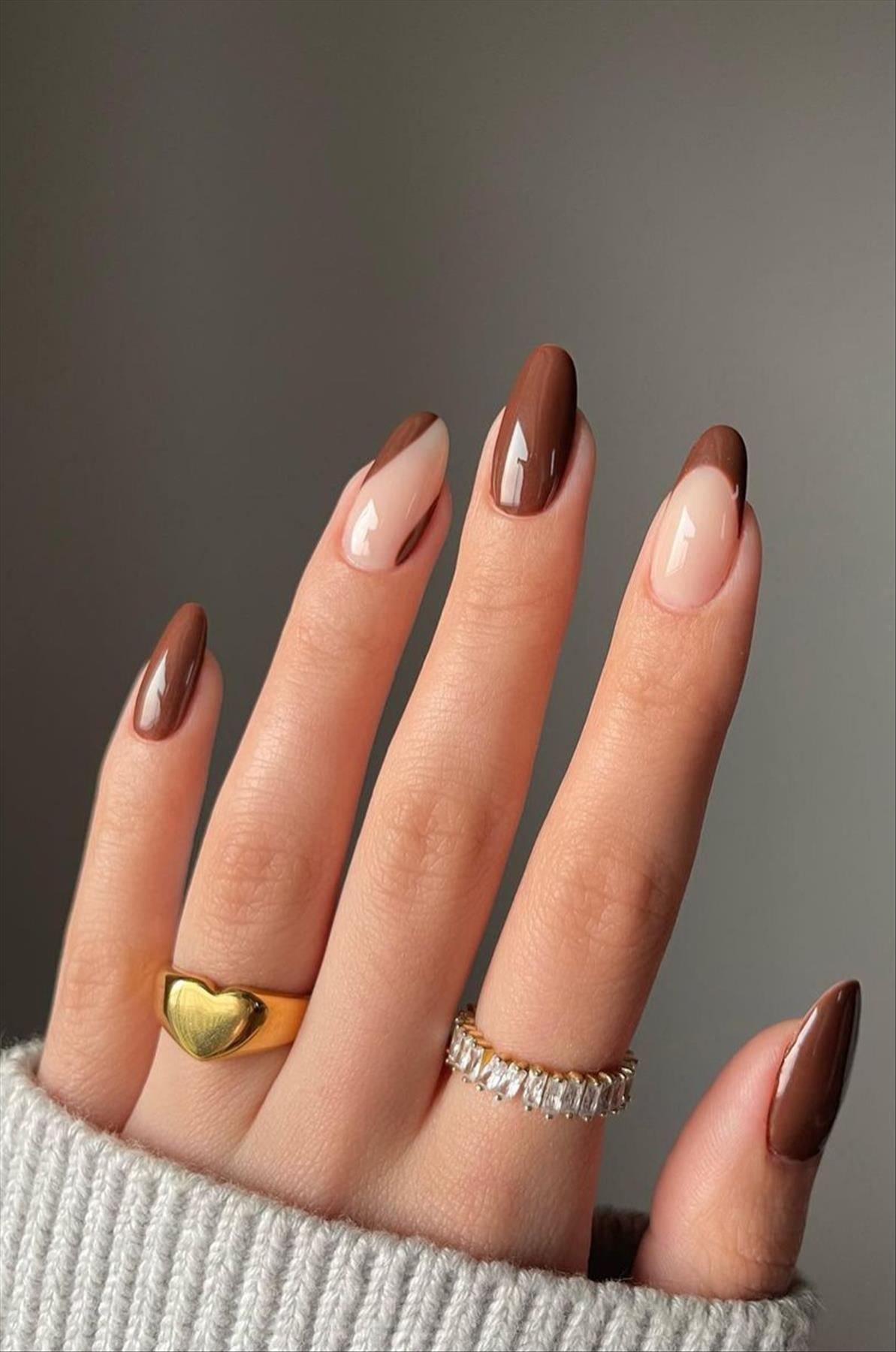 Elegant nude almond nails design for Spring mani 2023